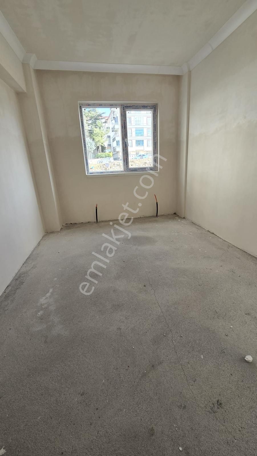 3+1 Kat 1 Ön 3 Cephe 2 Banyo 1.5 Ay'a Teslim - Görsel 18