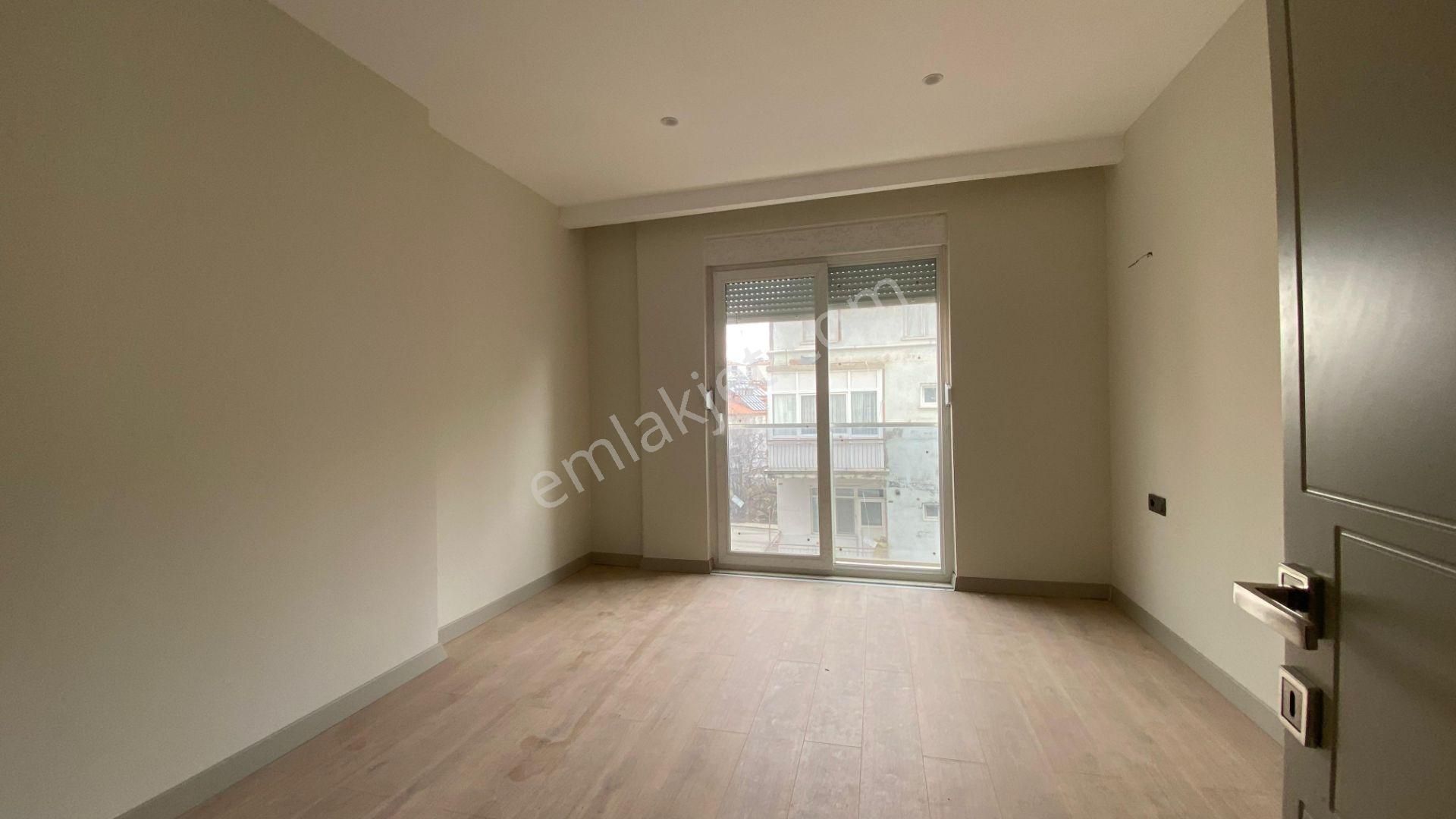 Vip Gayrimenkul'den Çarşı Merkezinde Kiralık 2+1 Sıfır Daire - Görsel 12