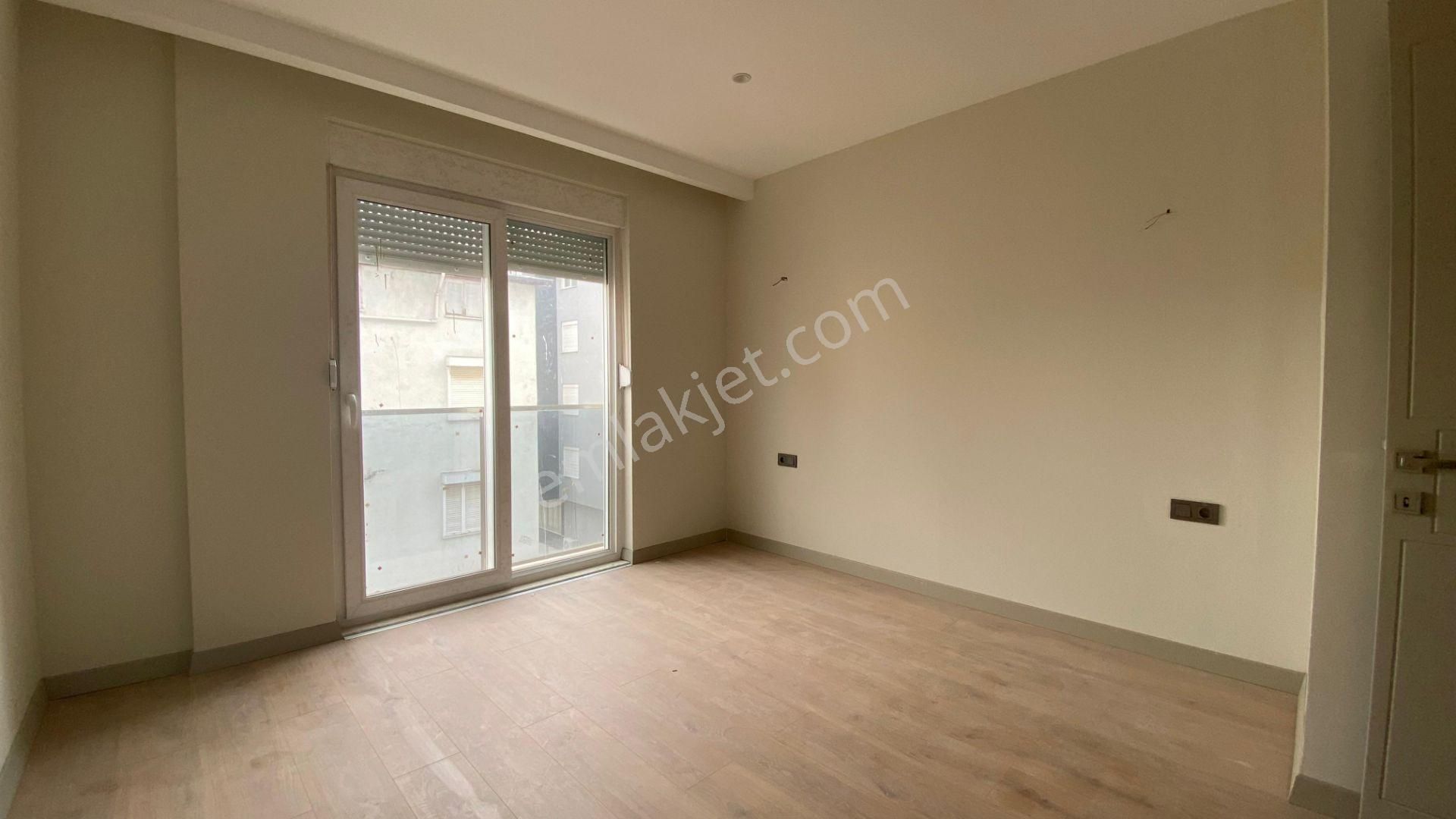 Vip Gayrimenkul'den Çarşı Merkezinde Kiralık 2+1 Sıfır Daire - Görsel 13