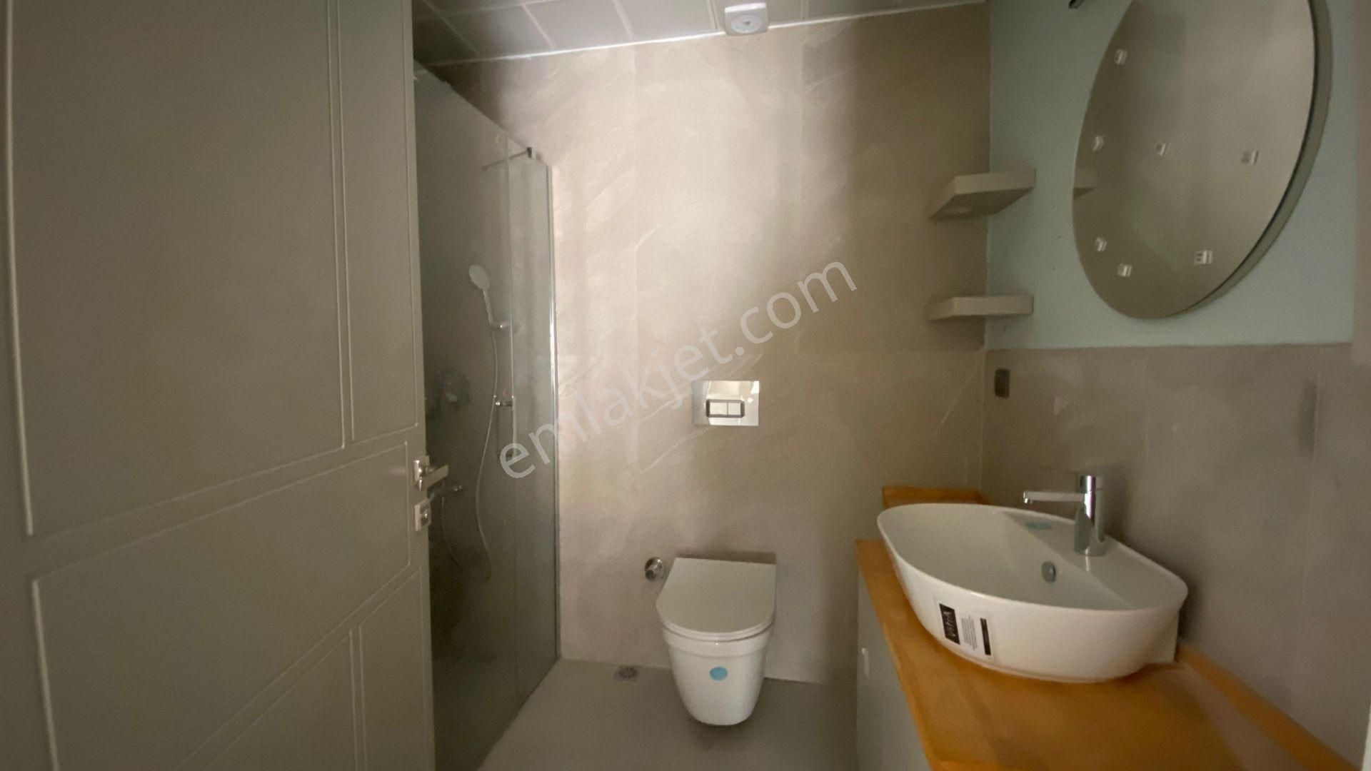 Vip Gayrimenkul'den Çarşı Merkezinde Kiralık 2+1 Sıfır Daire - Görsel 17