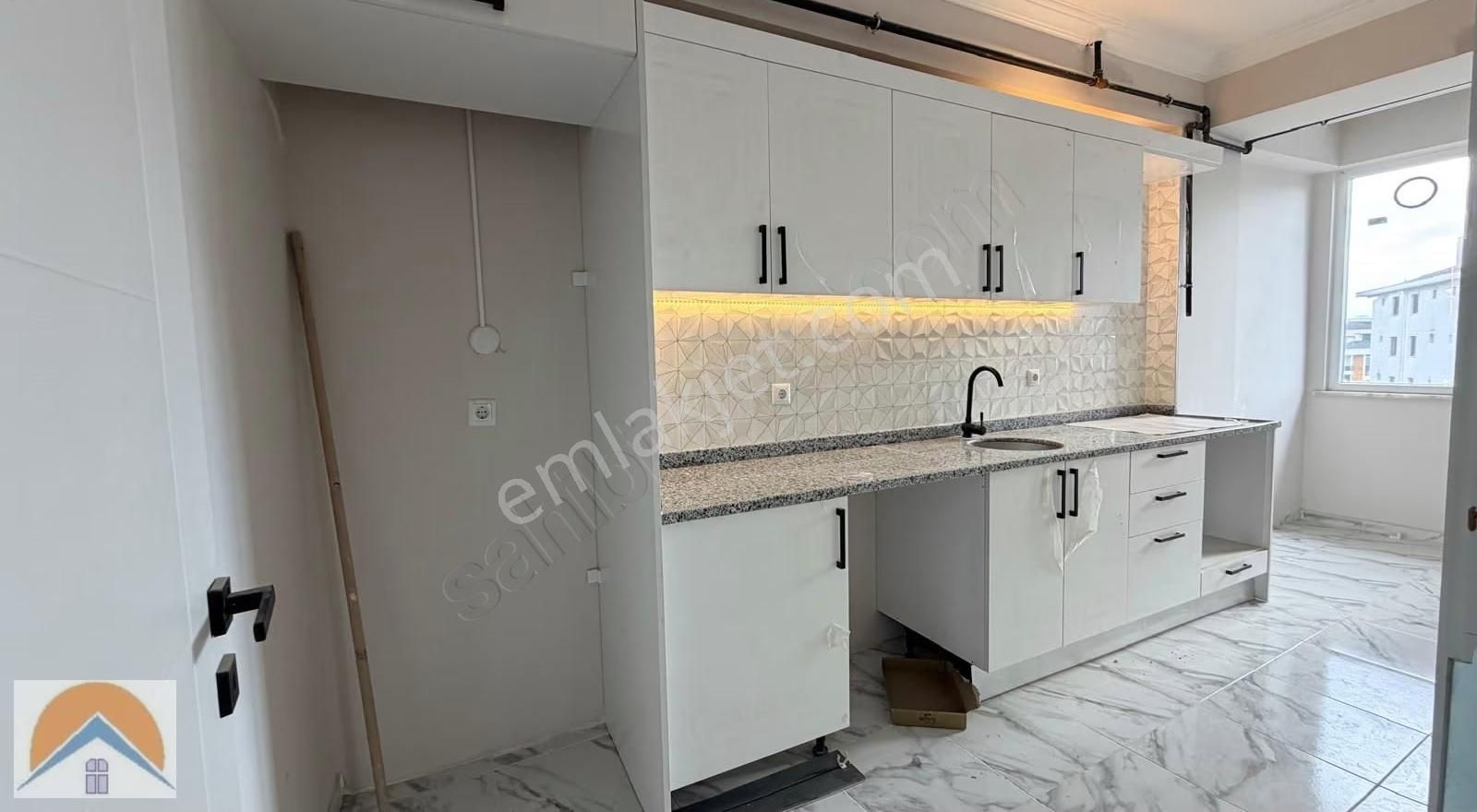 Ekşioğlu Mh. De Üst Dubleks 5 +1 Odali 180m2 - Görsel 18