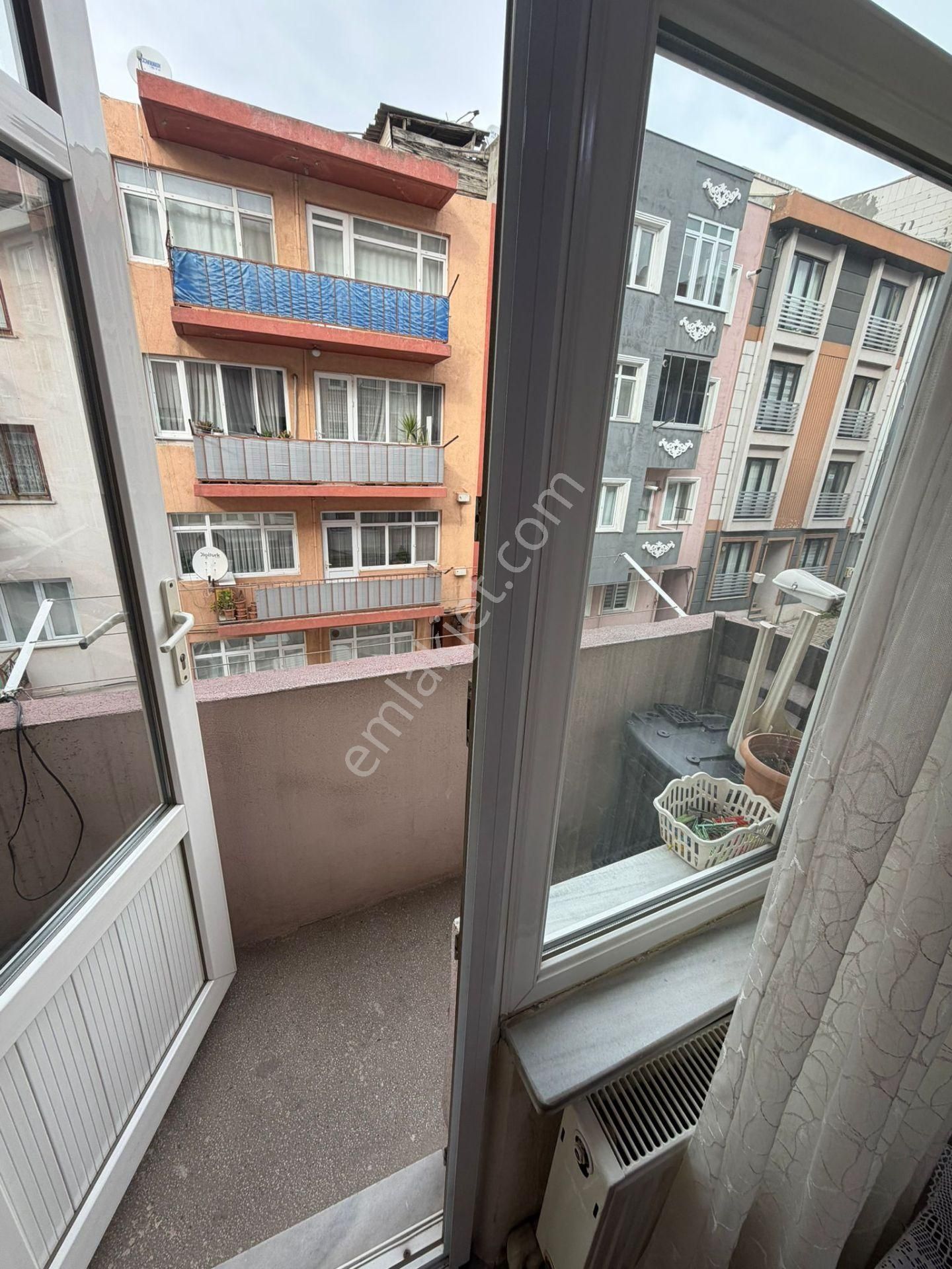 17 Eylül Mahallesinde Satılık 2+1 Daire - Görsel 7