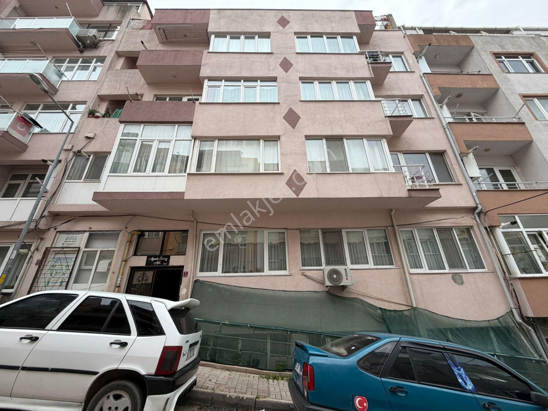17 Eylül Mahallesinde Satılık 2+1 Daire - Görsel 12
