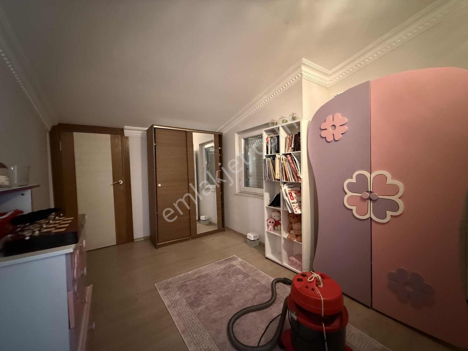 Güzelobada Doğalgazlı Kiralık Geniş Dubleks Daire - Görsel 35