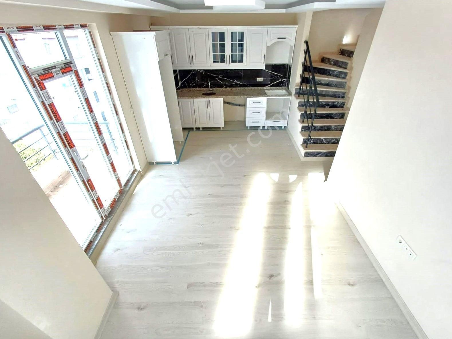 Aygülden Burhaniye'de ‼dubleks Alana 2+1 Daire Hediye Sıfır Teraslı Çift Mutfaklı Doğalgazlı Dubleks - Görsel 10