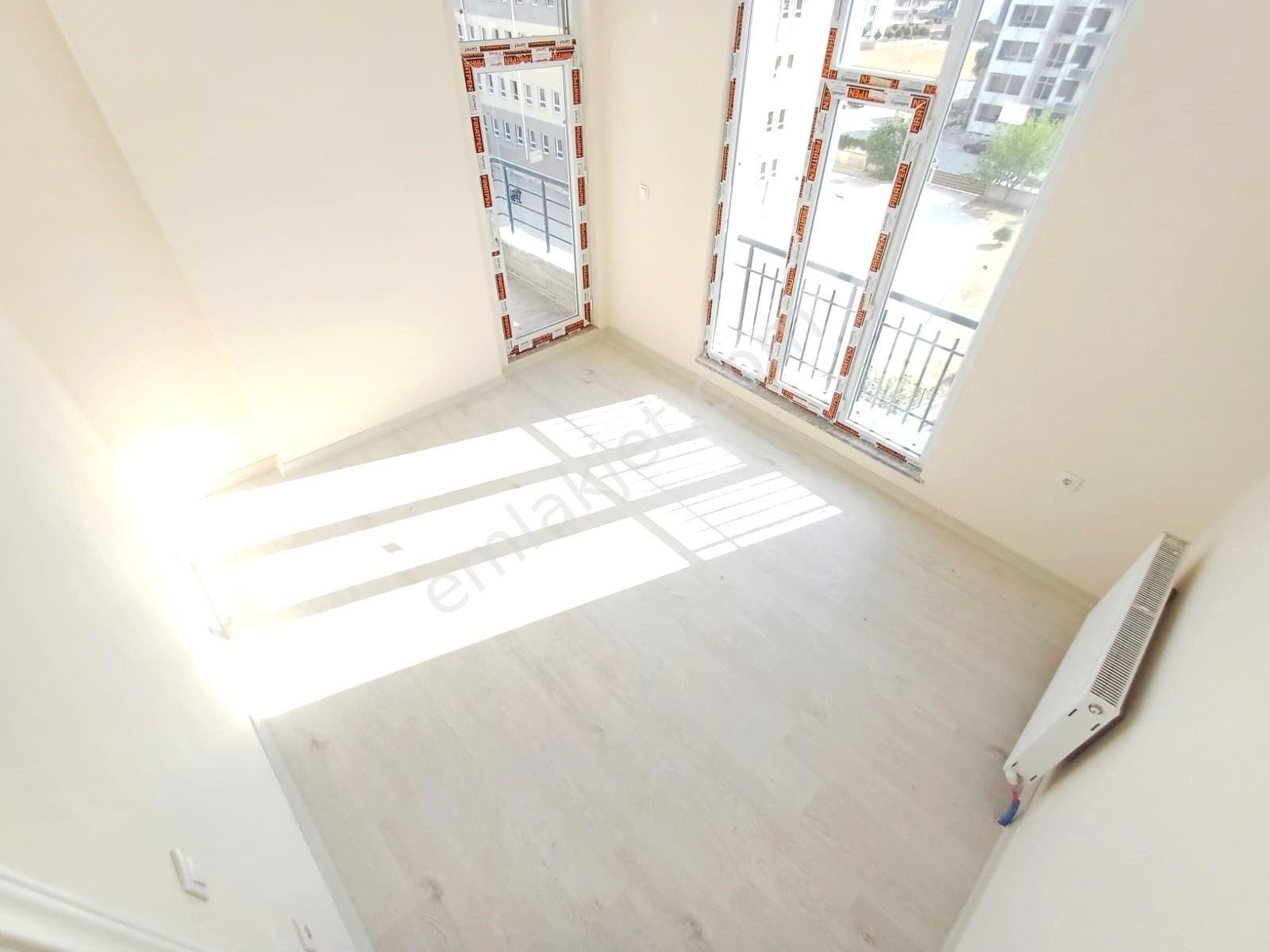 Aygülden Burhaniye'de ‼dubleks Alana 2+1 Daire Hediye Sıfır Teraslı Çift Mutfaklı Doğalgazlı Dubleks - Görsel 13