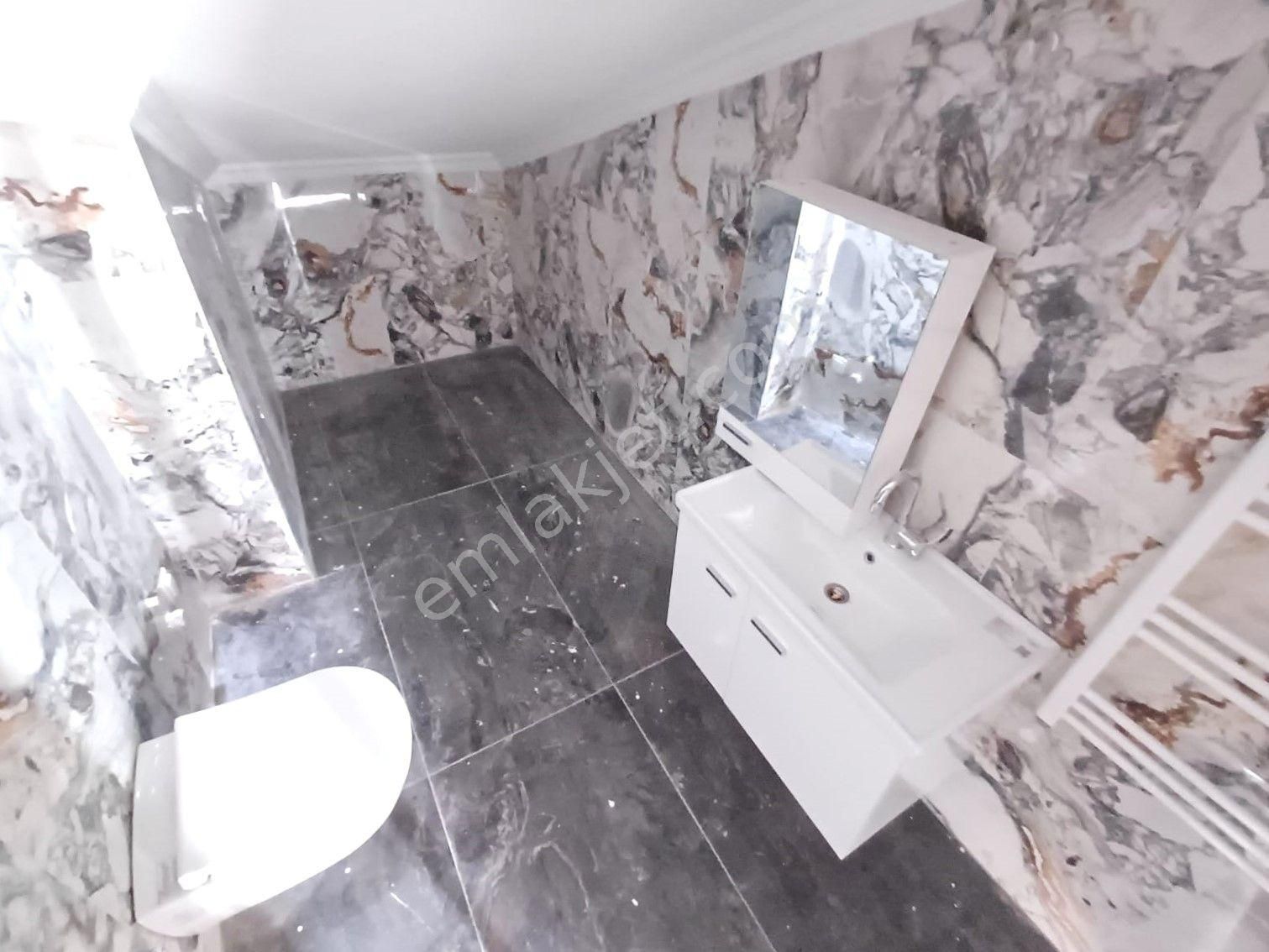 Aygülden Burhaniye'de ‼dubleks Alana 2+1 Daire Hediye Sıfır Teraslı Çift Mutfaklı Doğalgazlı Dubleks - Görsel 29