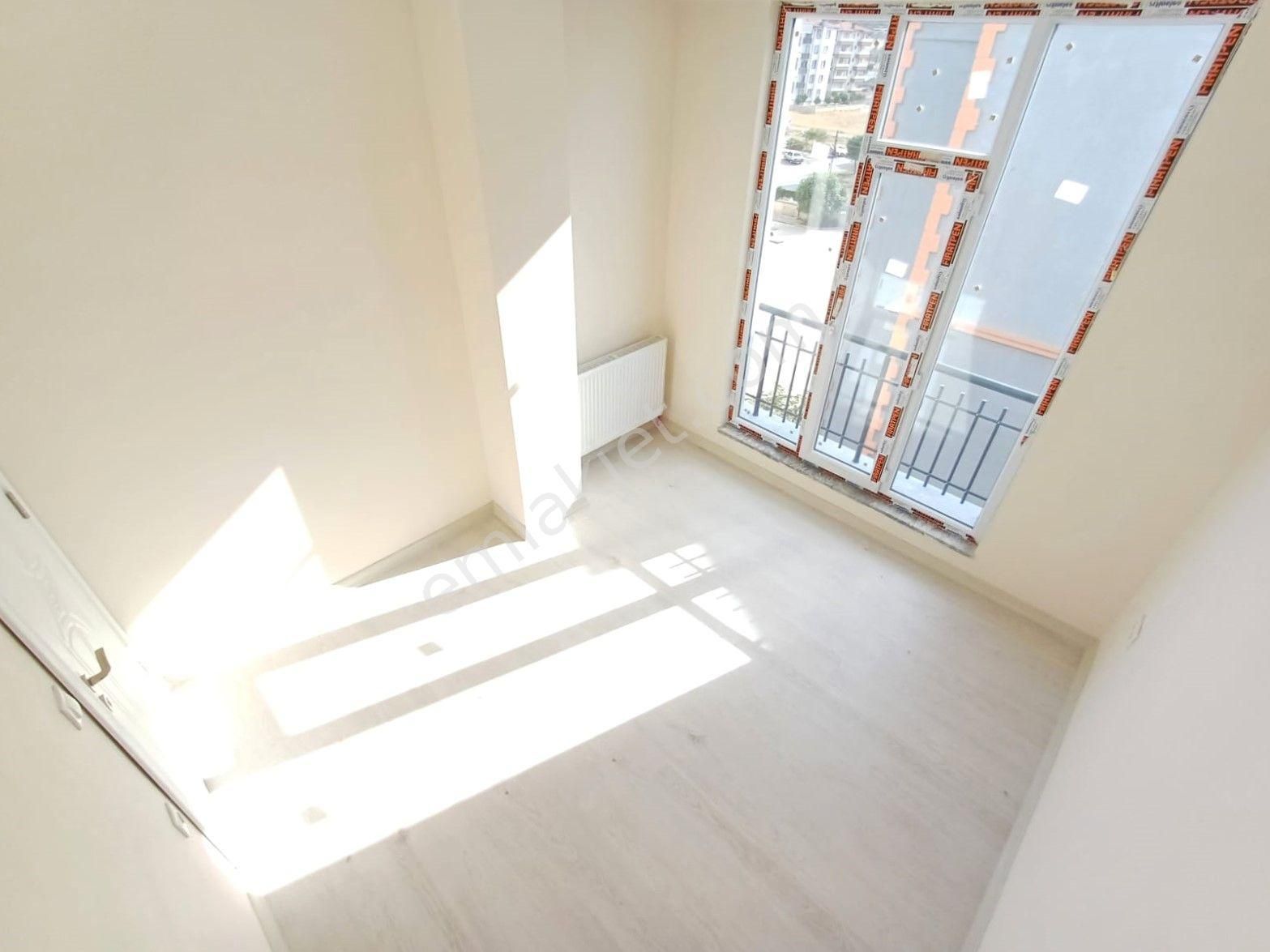 Aygülden Burhaniye'de ‼dubleks Alana 2+1 Daire Hediye Sıfır Teraslı Çift Mutfaklı Doğalgazlı Dubleks - Görsel 19