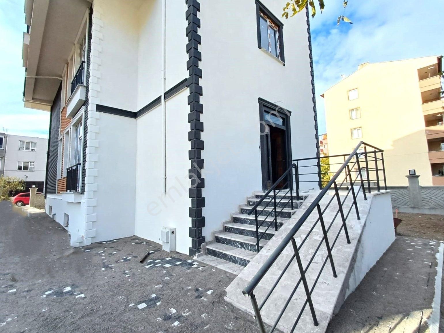 Aygülden Burhaniye'de ‼dubleks Alana 2+1 Daire Hediye Sıfır Teraslı Çift Mutfaklı Doğalgazlı Dubleks - Görsel 35