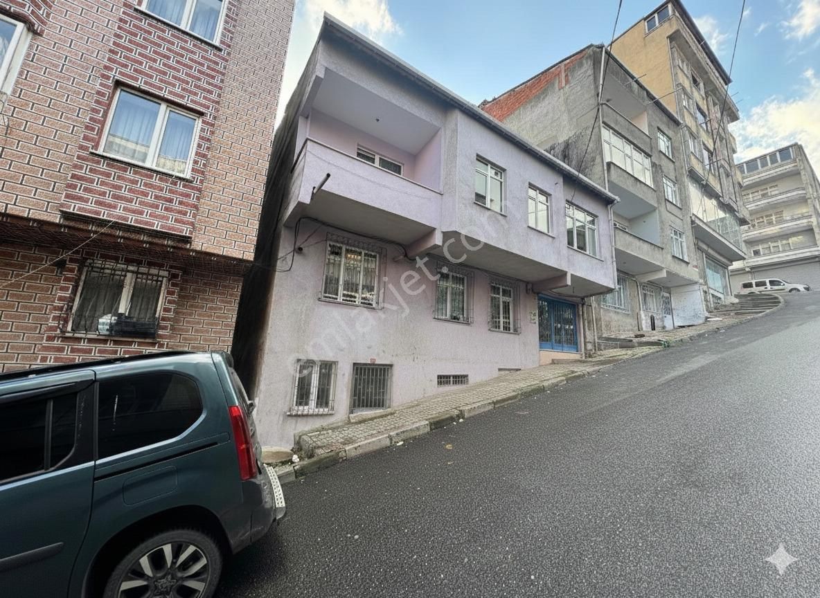 Karayolları Mah. Metroya,hastaneye,avrupa Kon. 5 Dk Satılık Bina - Görsel 4