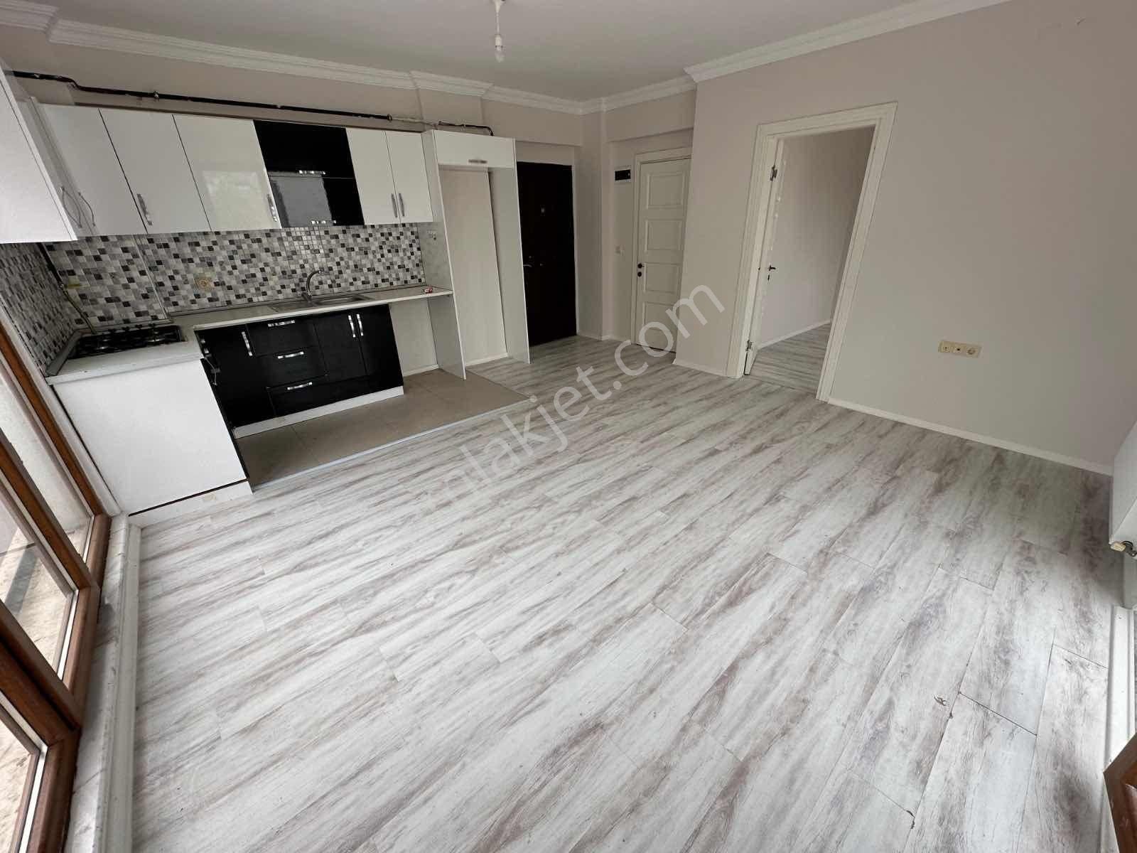 Korucuk Merkezde Kiralık 1+1 Ara Kat Daire - Turgut Gayrimenkul - Görsel 10