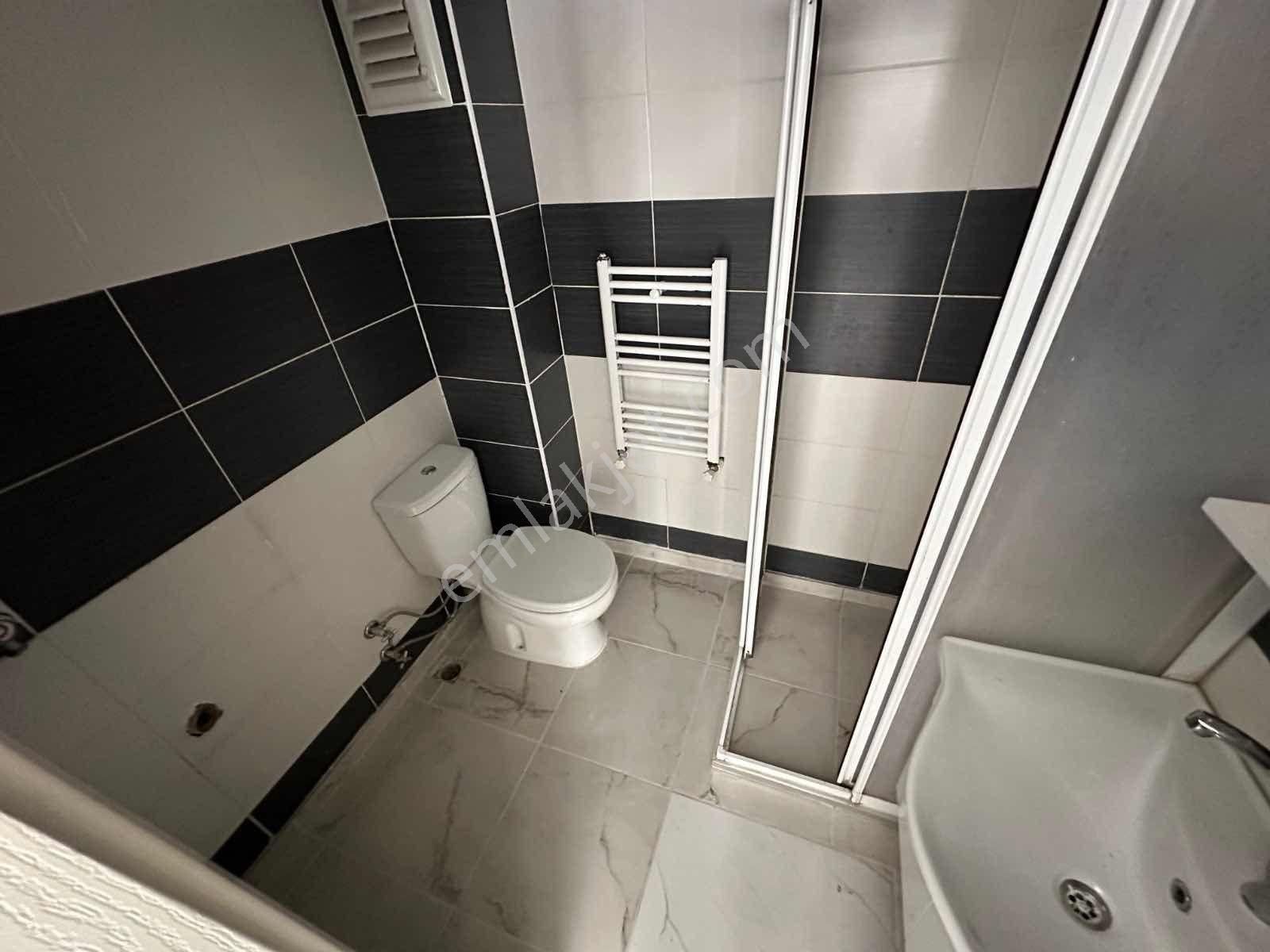 Korucuk Merkezde Kiralık 1+1 Ara Kat Daire - Turgut Gayrimenkul - Görsel 16