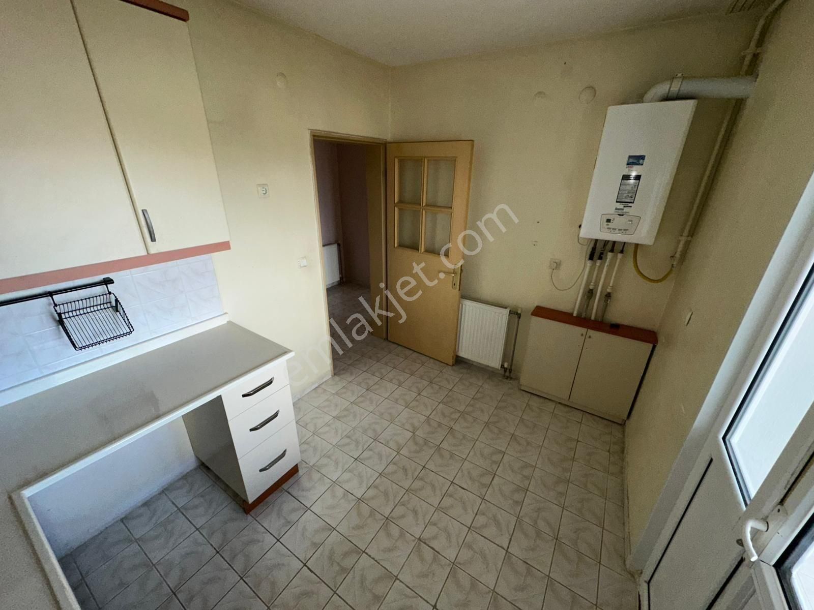 Korucuk Merkez'de Kiralık 120m² 3+1 Daire - Turgut Gayrimenkul - Görsel 5