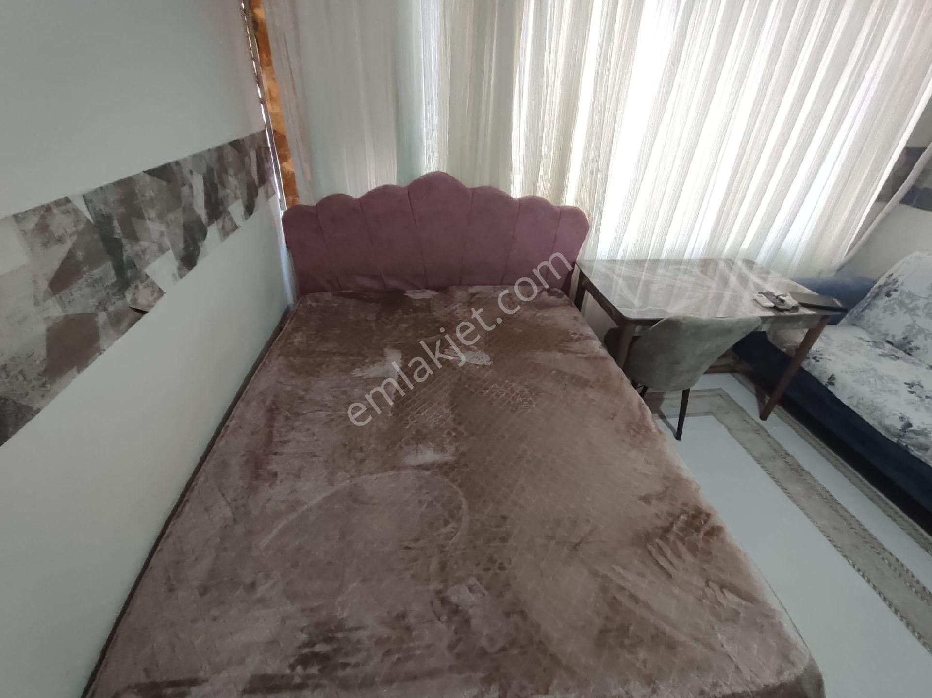 Beyaz Evler Mahallesi Eşyalı Daire 1+0