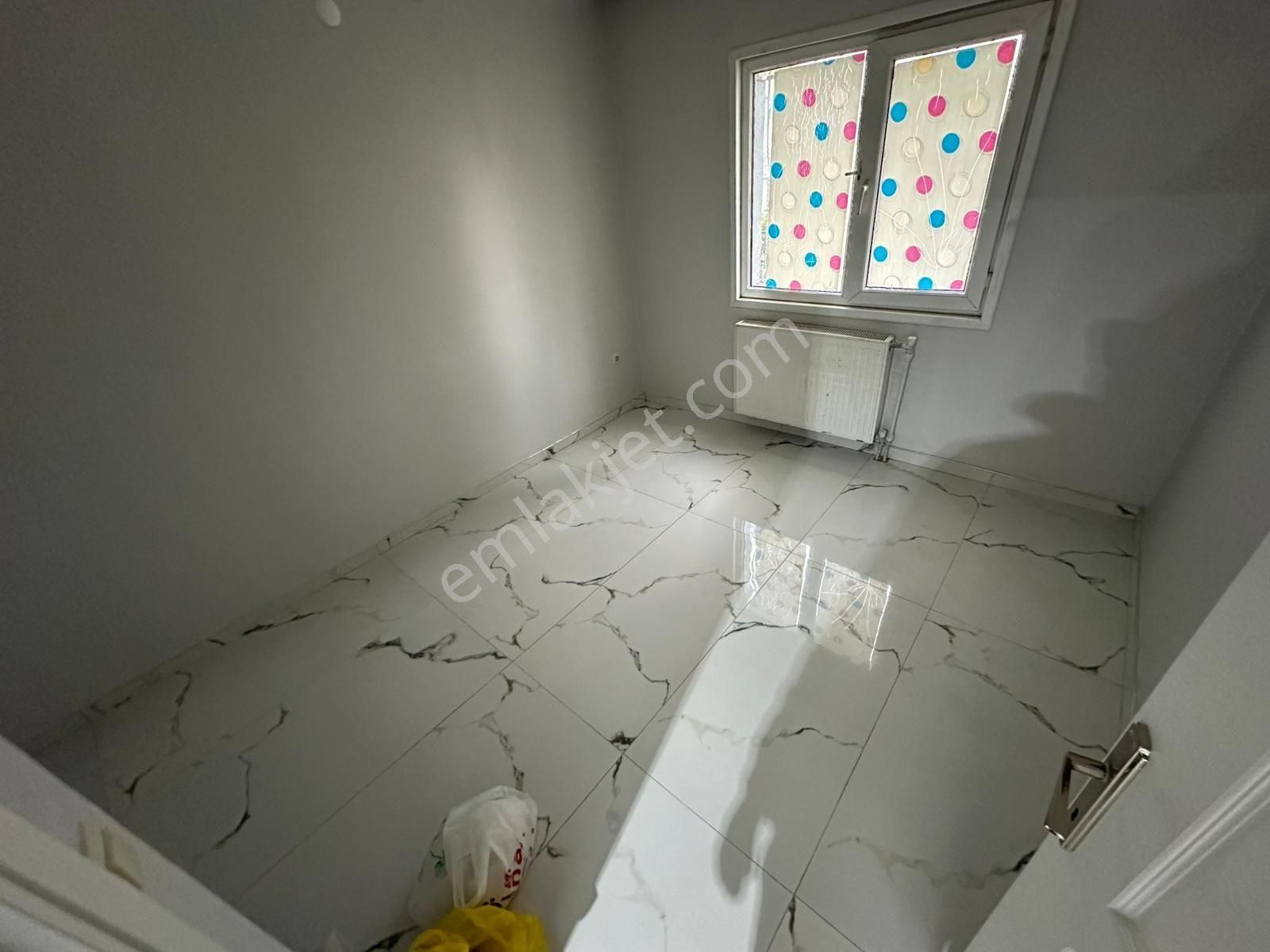 Korucuk Merkez'de Kiralık 3+1 İçi Yenilemiş Daire - Görsel 20