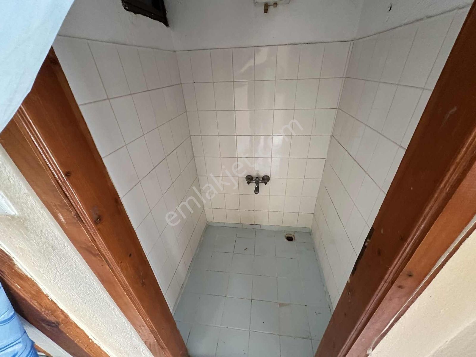 Kazımpaşada Cadde Üstü Kiralık 3+1 Daire - Turgut Gayrimenkul
