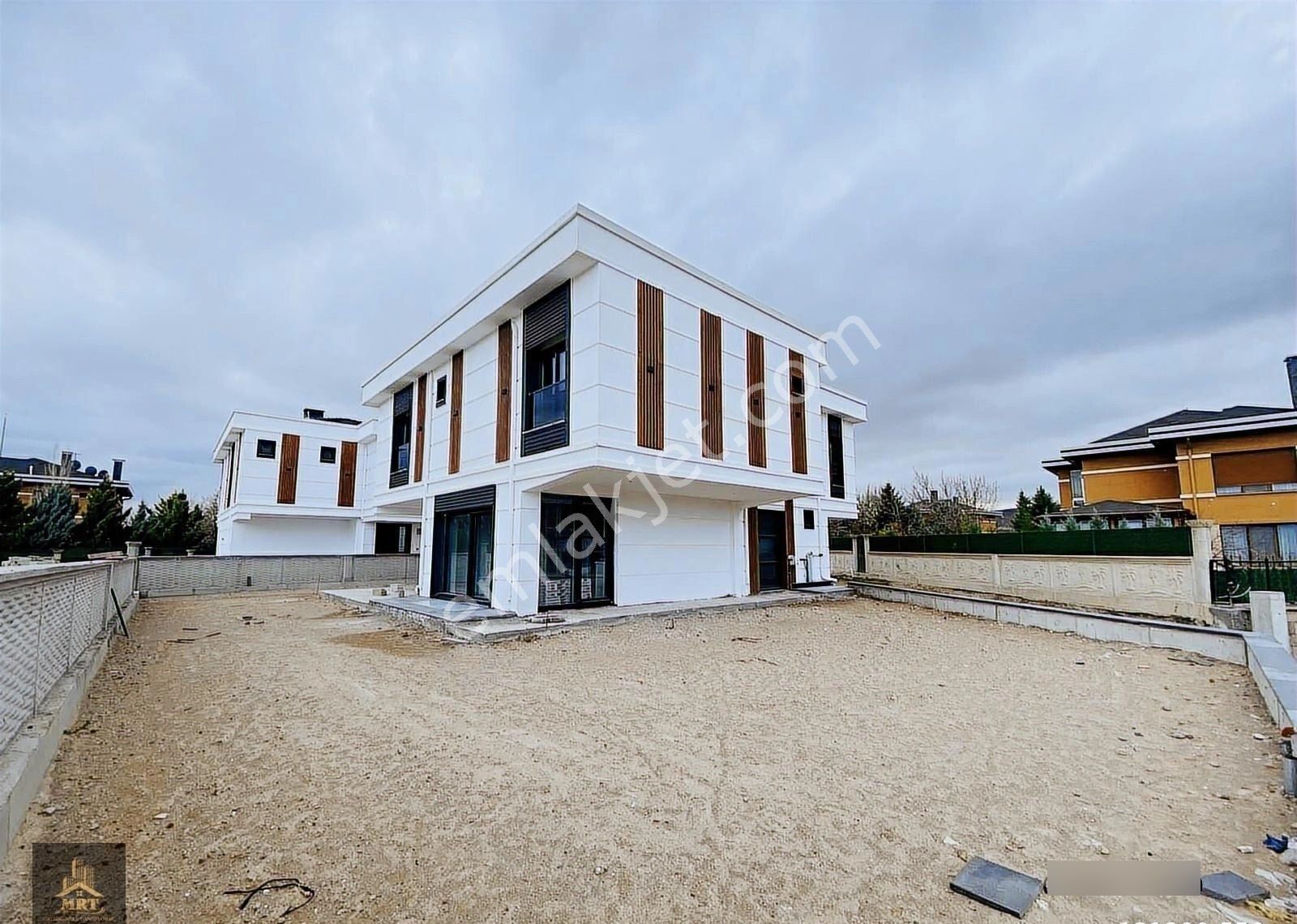 Erkilet'de Lüksü Hissettiren Sanatsal 3 Katlı Villanız Hazır - Görsel 3