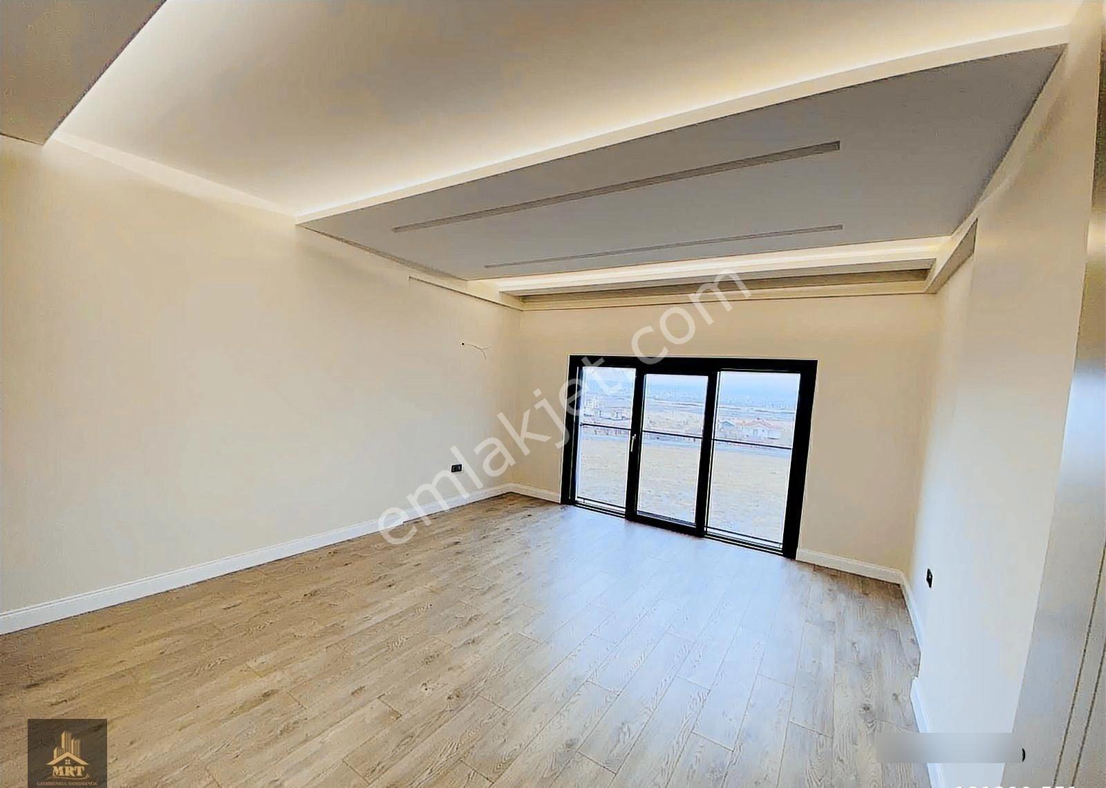 Erkiletin En Pestijli Konumunda 8+1 Ultra Lüks 3 Katlı Villa - Görsel 29