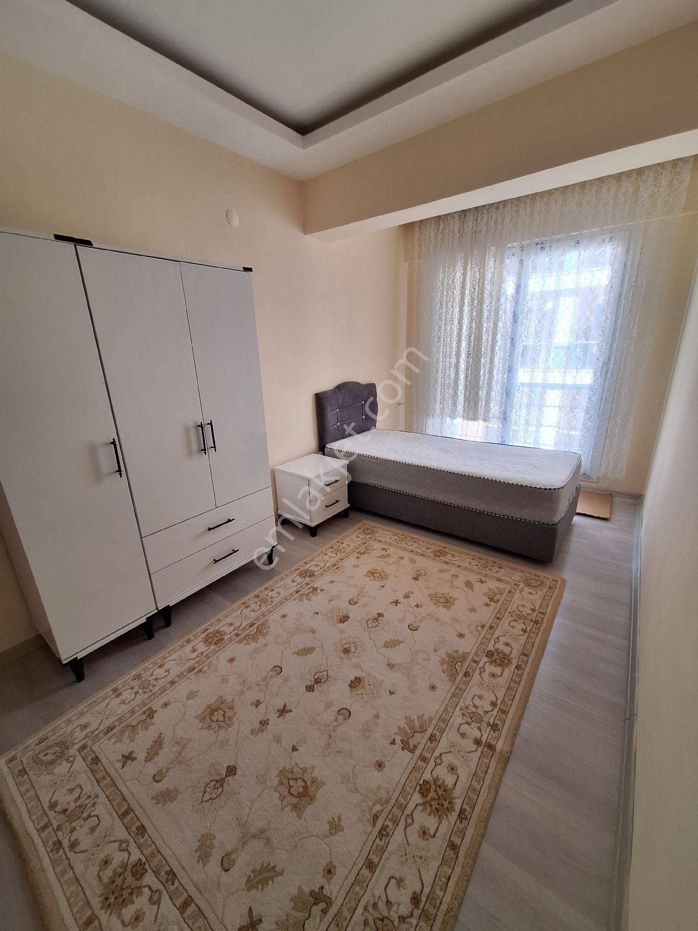 Geniş Sıfır 2+1 Daire Eşyalı Ön Cephe - Görsel 9