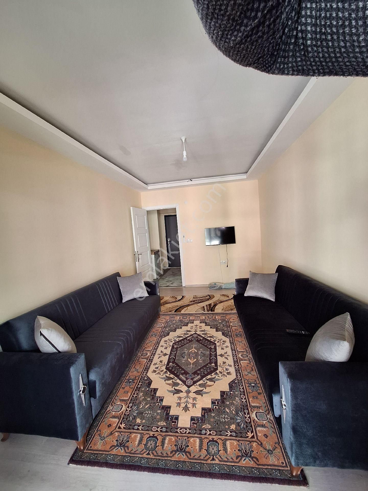 Geniş Sıfır 2+1 Daire Eşyalı Ön Cephe - Görsel 3