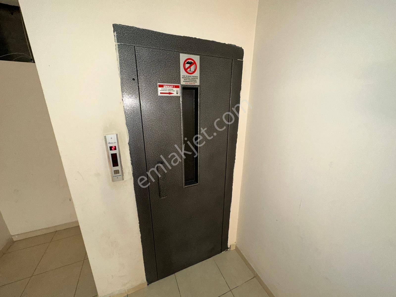 Korucuk Havuzlu Megapark'ta Kiralık 3+1 Daire-turgut Gayrimenkul - Görsel 4