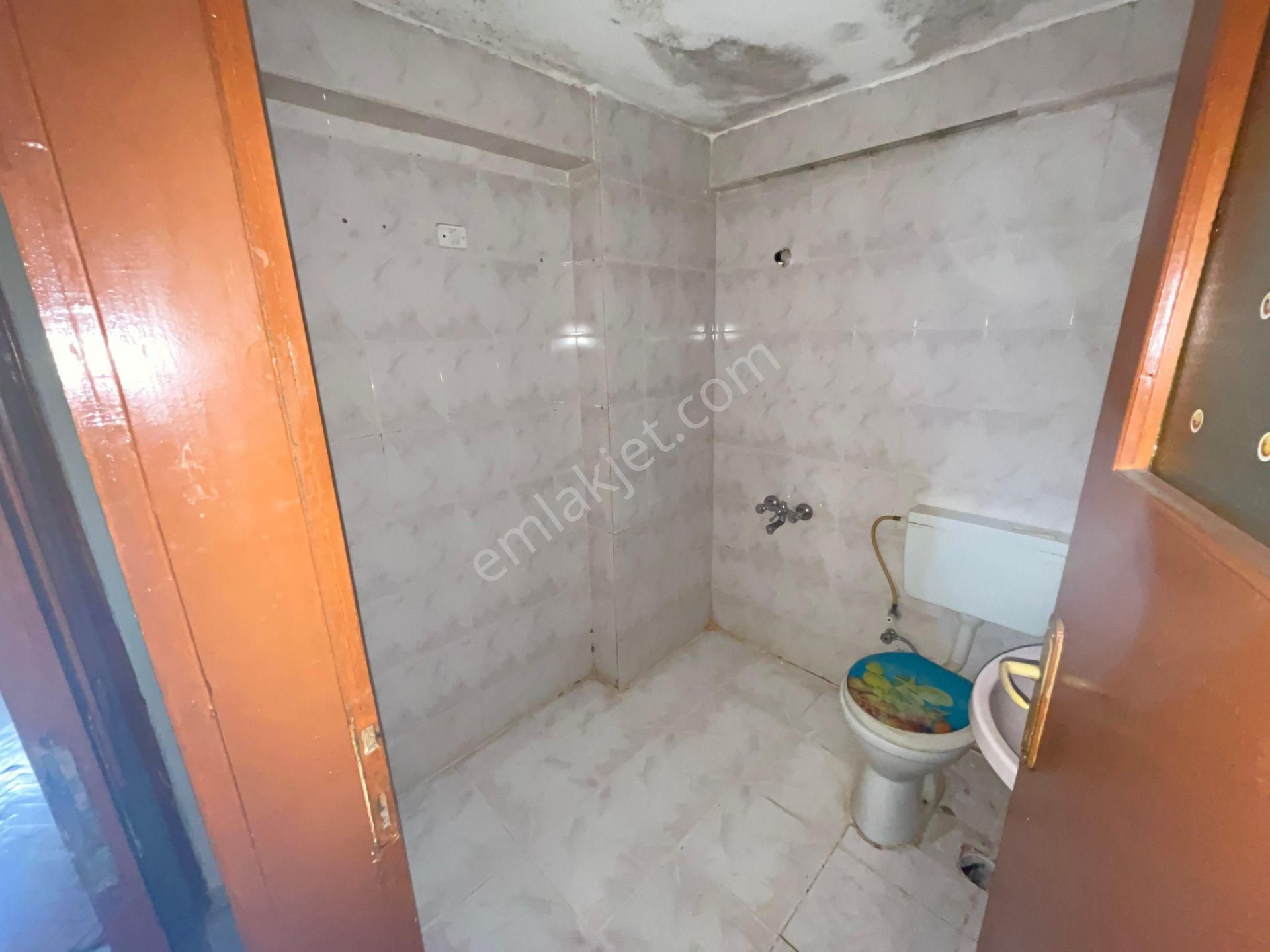 Ufuktepede Caddeye Yakın 3+1 Hesaplı Kiralık - Görsel 24