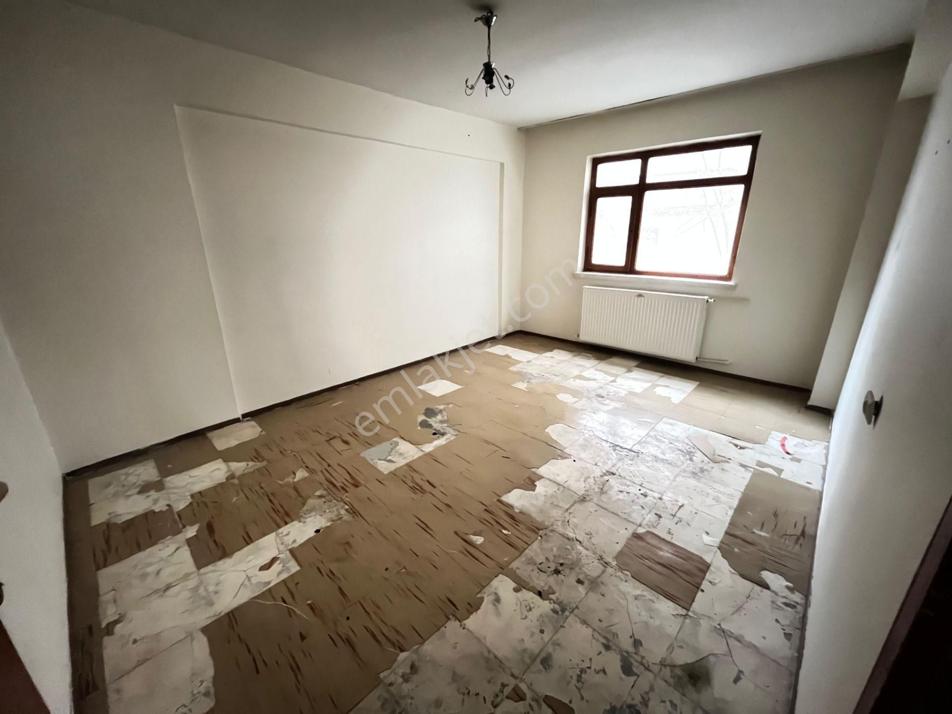 Ufuktepede Caddeye Yakın 3+1 Hesaplı Kiralık - Görsel 6