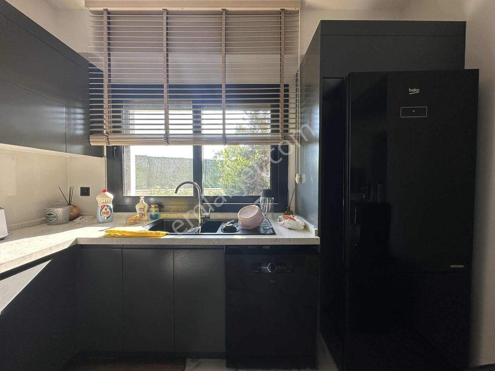 Eliz Grup'tan Gerenköyde Eşyalı Kiralık 3+1 Villa - Görsel 31