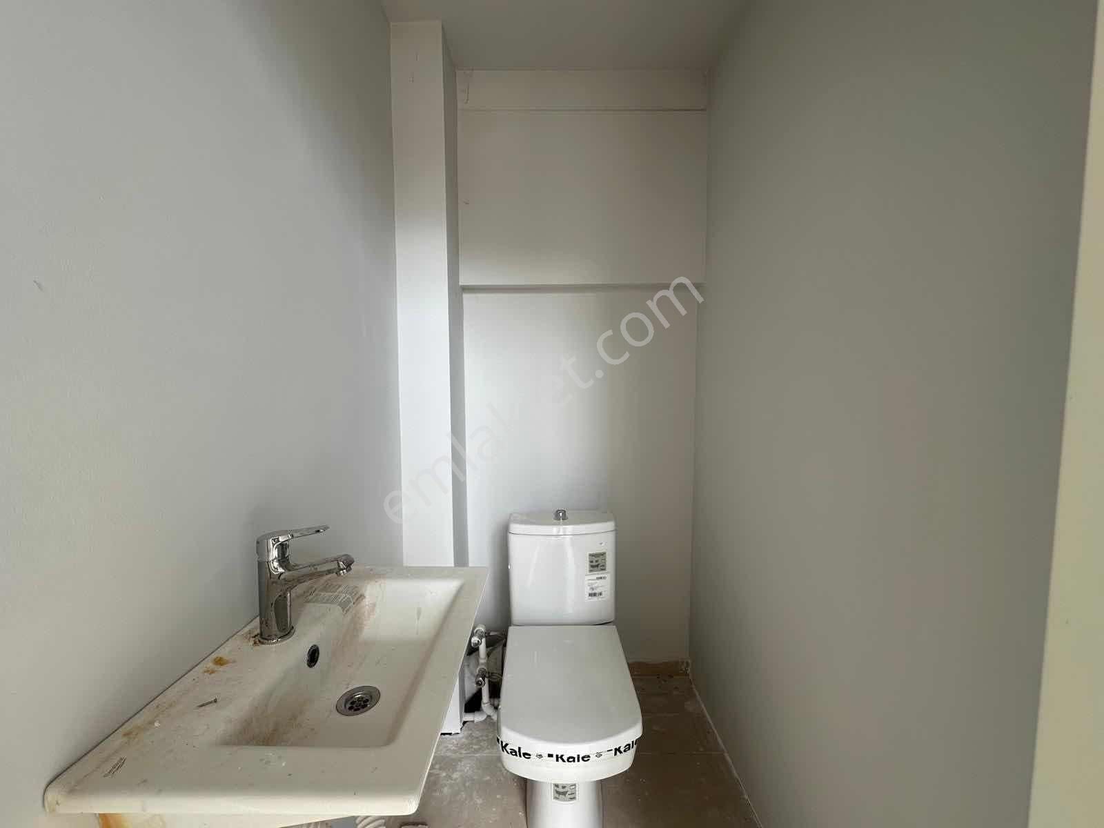 Eliz Grup'tan Merkezi Konumda Kiralık Dükkan - Görsel 3