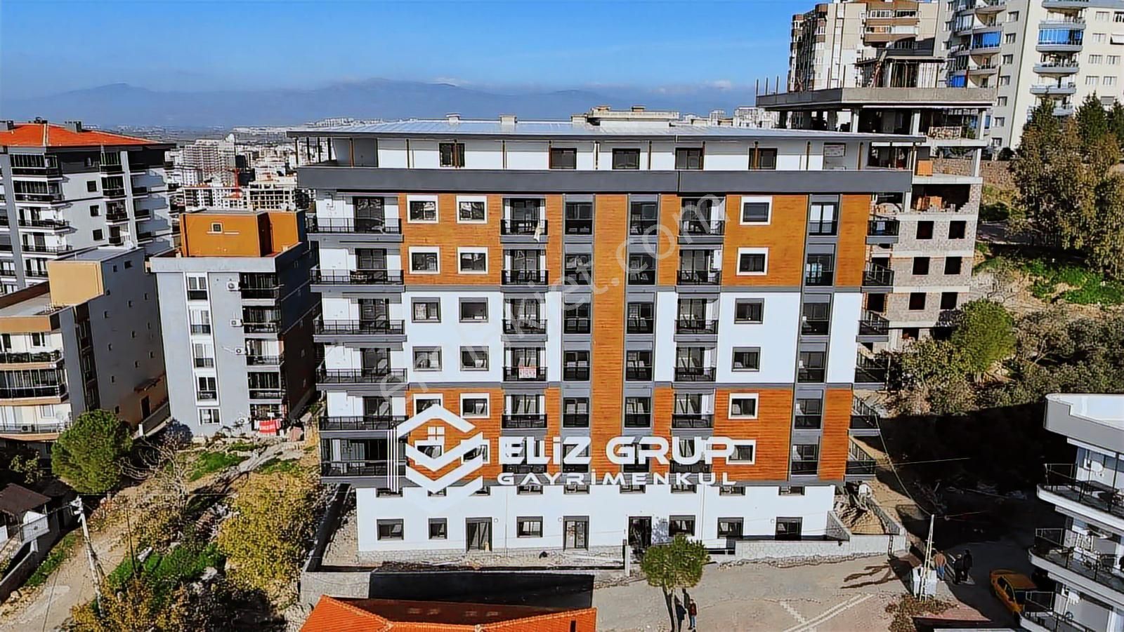 Ulukent 35.sok Yüksek Kredili Oturum Hazır 1+1 Satılık Daire