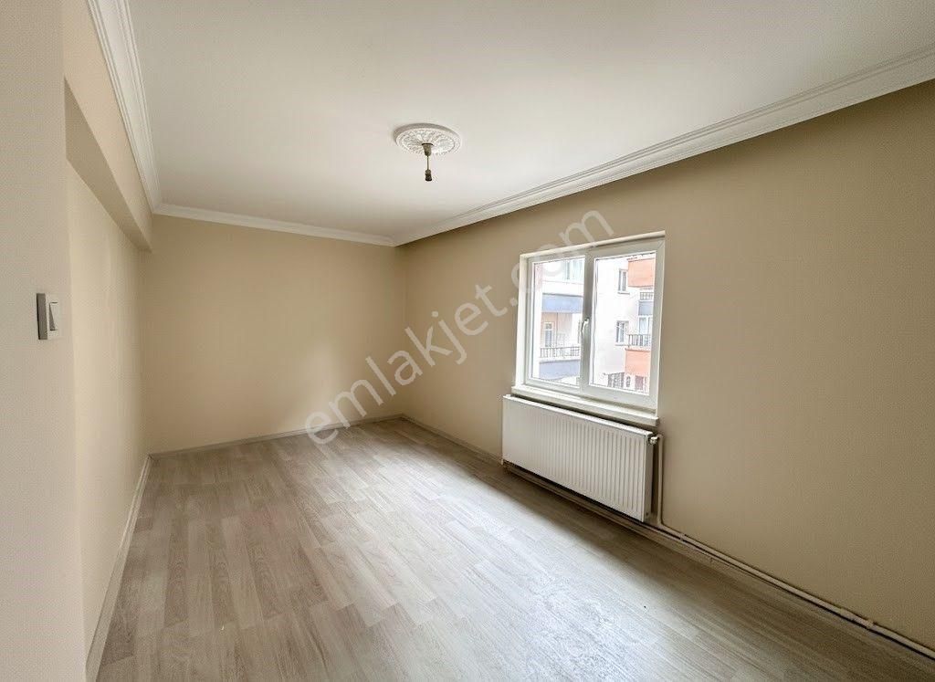 Uzman Emlak'tan İncirli Mh.de Yüksek Giriş Bağımsız Yapılı 3+1 Daire - Görsel 6