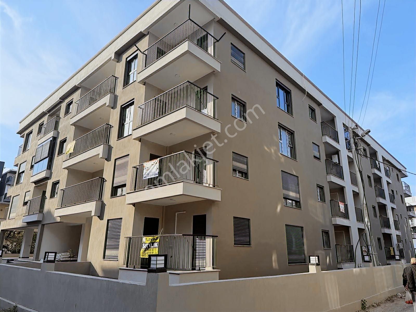 Seyrek Meydan 'da Sıfır Full Eşyalı 1+1 Kiralık Daire - Görsel 25