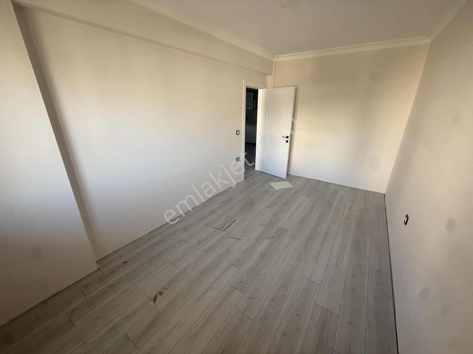 Ulukent 9 Eylül Ulukoop'ta Bahçeli Panjurlu 2+1 Satılık Daire - Görsel 8