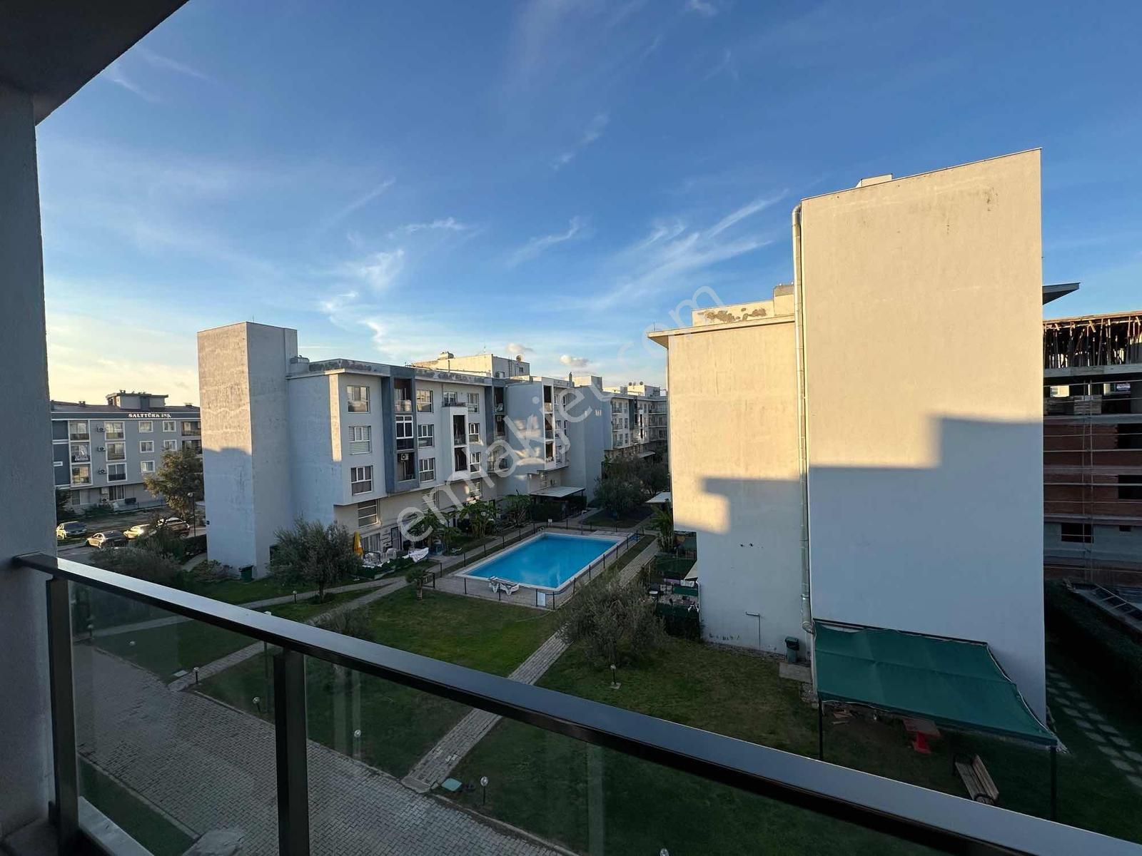 Seyrek'te Kısmi Eşyalı 1+1 Kiralık Daire - Görsel 6