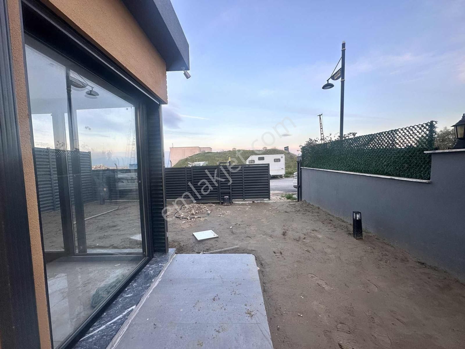 Eliz Grup'tan Satılık 3+1 Geniş Bahçeli Villa - Görsel 11