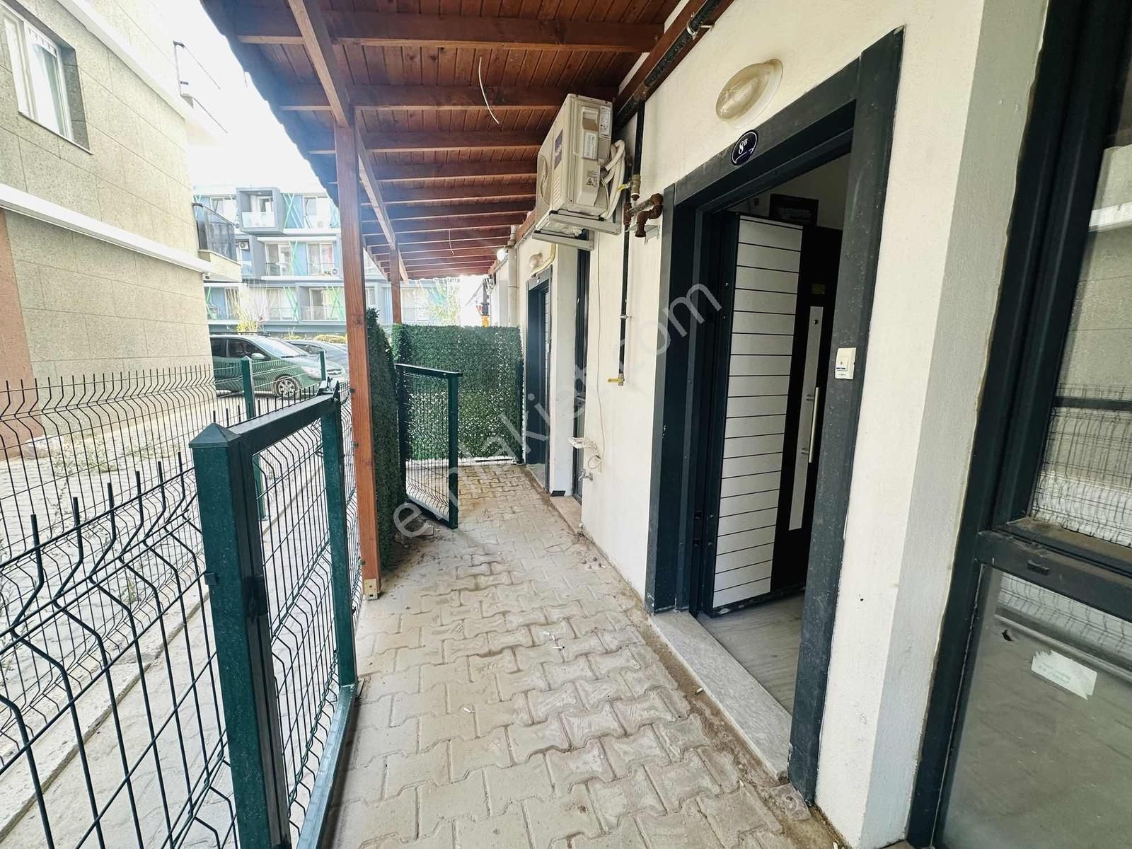 Eliz Grup'tan Kiralık 1+1 Zemin Dubleks Daire - Görsel 19