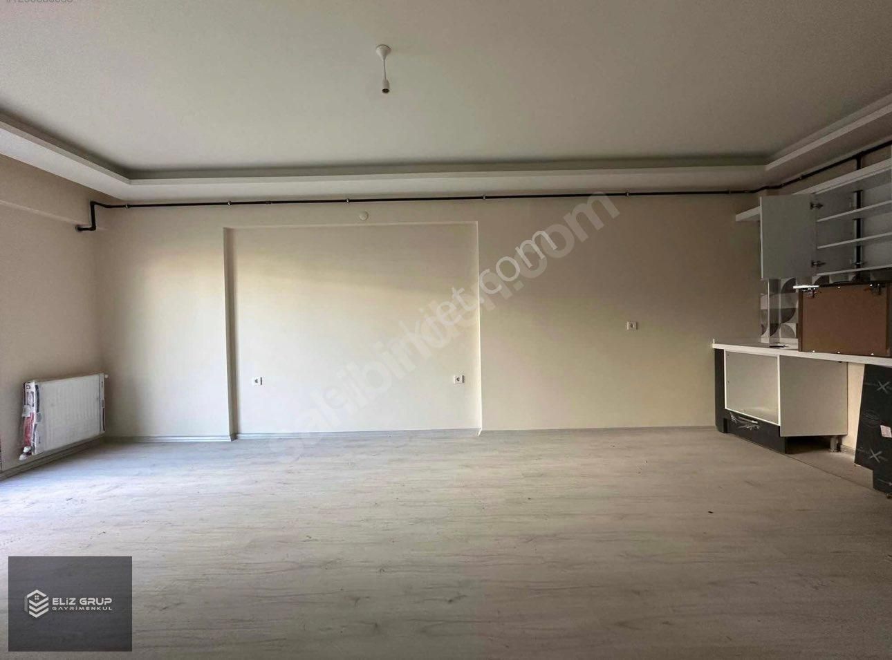 Eliz Grup'tan Satılık Bahçeli 1+1 Daire - Görsel 3