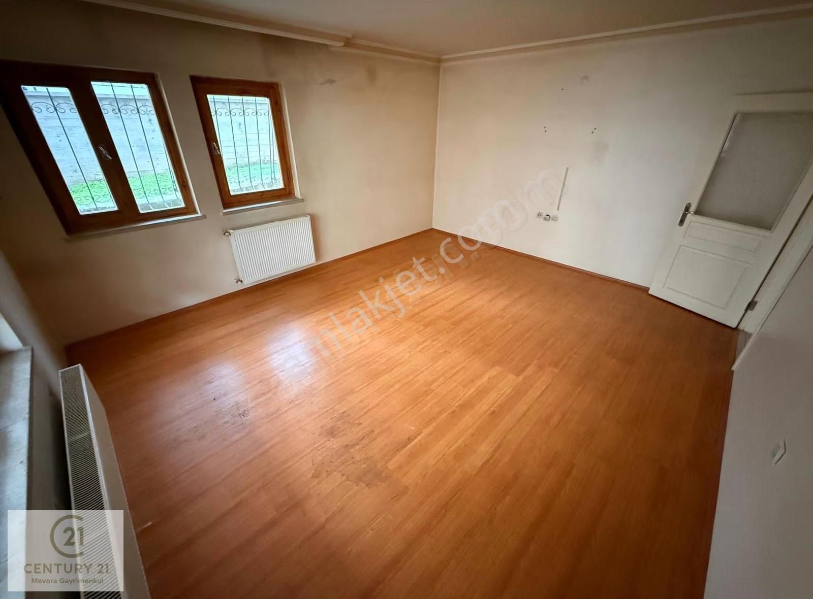 Güneşevlerde Kiralık 3+1 Oturuma Hazır Açık Otopark Doğu Cephe