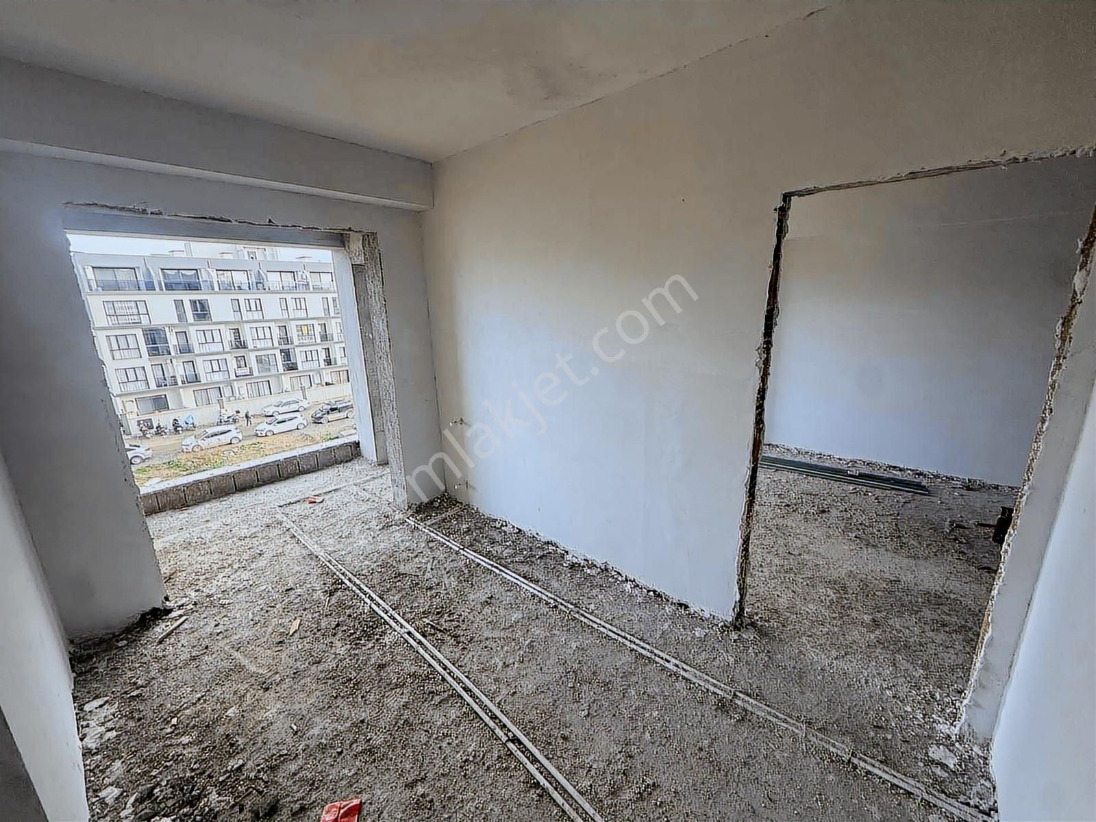 Seyrekte Hem Yatırımlık Hem'de Al-sat Uygun 1+1 Satılık Daire - Görsel 9