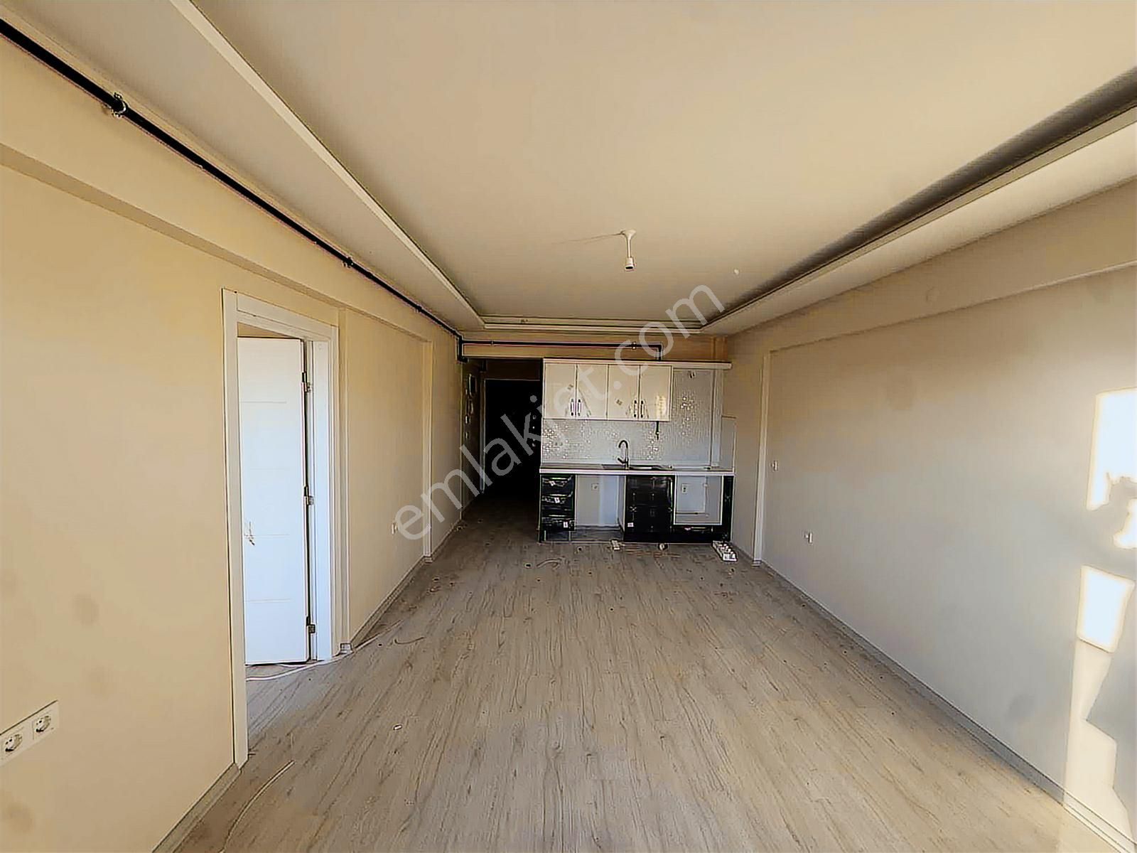 Seyrek'te Önü Açık Kombili Ova Cepheli 1+1 Satılık Daire - Görsel 13