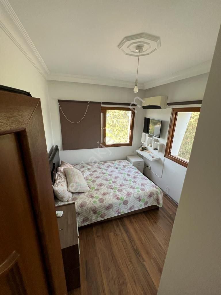 Girne Alsancak'da Deniz Ve Dağ Manzaralı Satılık 3+1 Villa - Görsel 14
