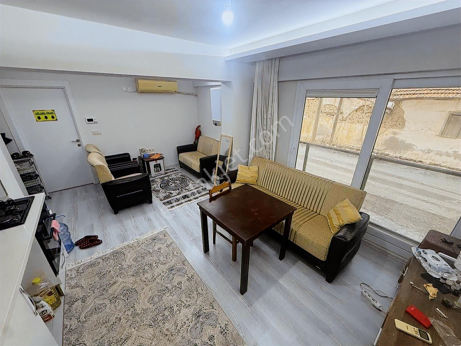 Seyrekte Üniversite 600m Hazır Kiracılı Eşyalı 1+1 Satılık Daire - Görsel 16