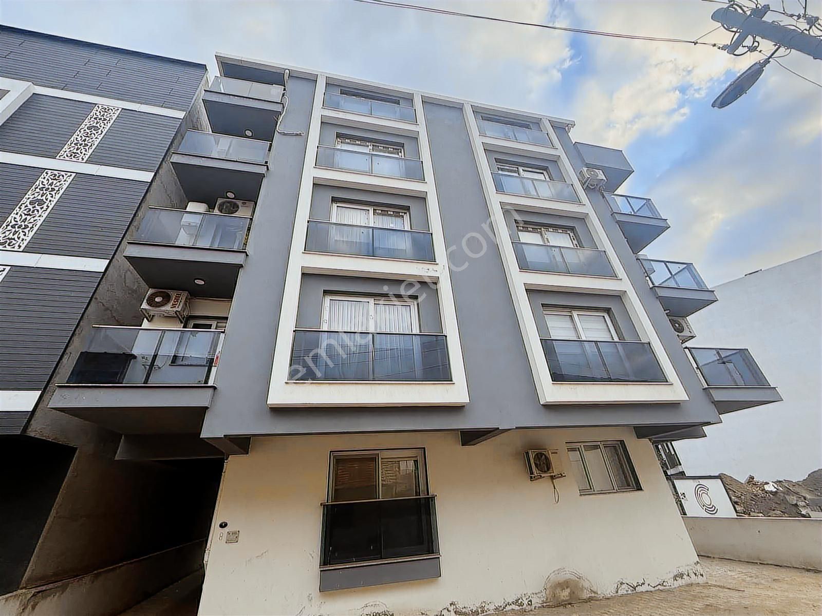 Seyrekte Üniversite 600m Hazır Kiracılı Eşyalı 1+1 Satılık Daire - Görsel 12