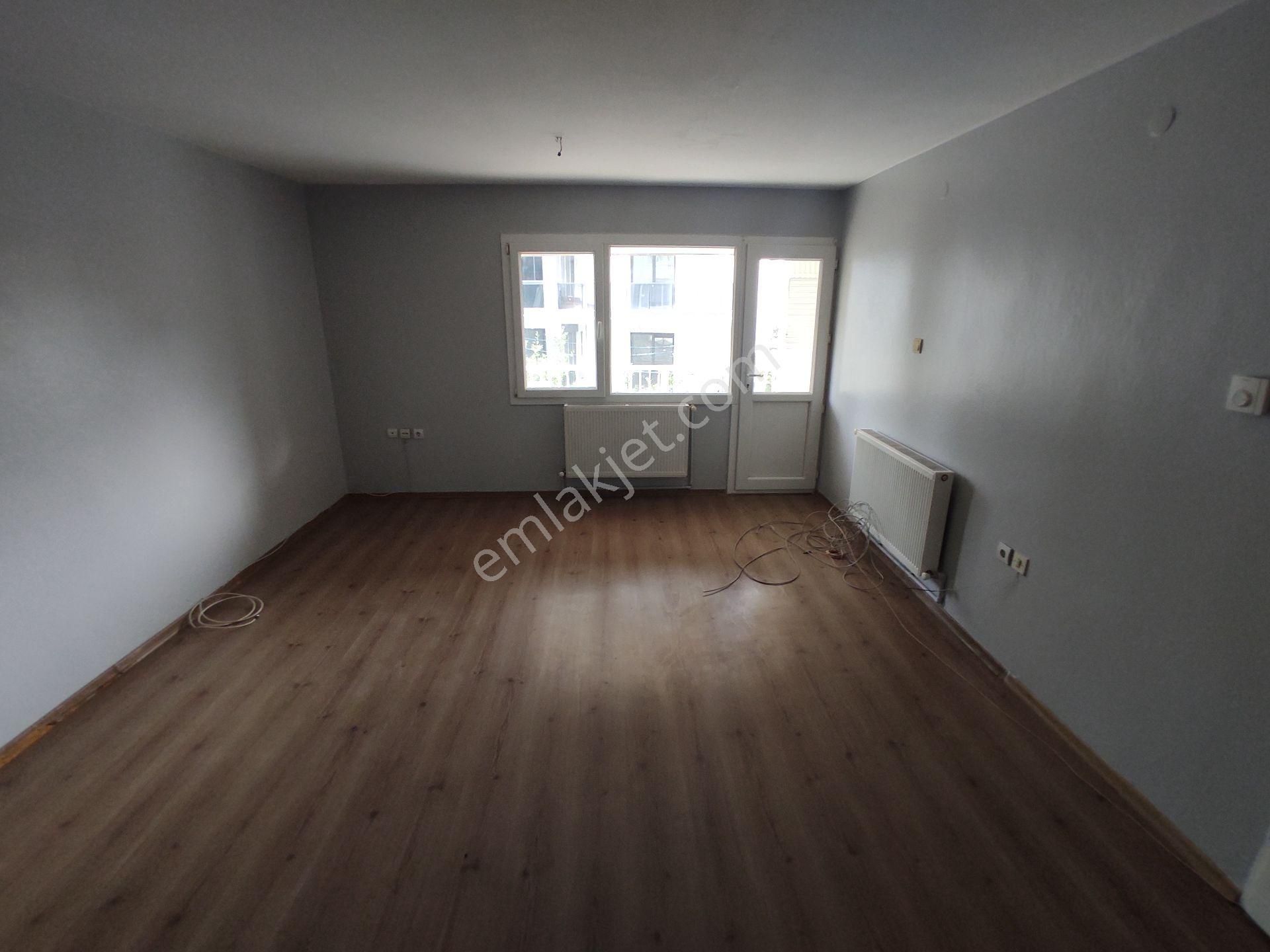 Menemen Kent 2 30 Ağustos Mah. Merkezde İzban Yanı Doğalgazlı 3+1 Kiralık Daire - Görsel 6