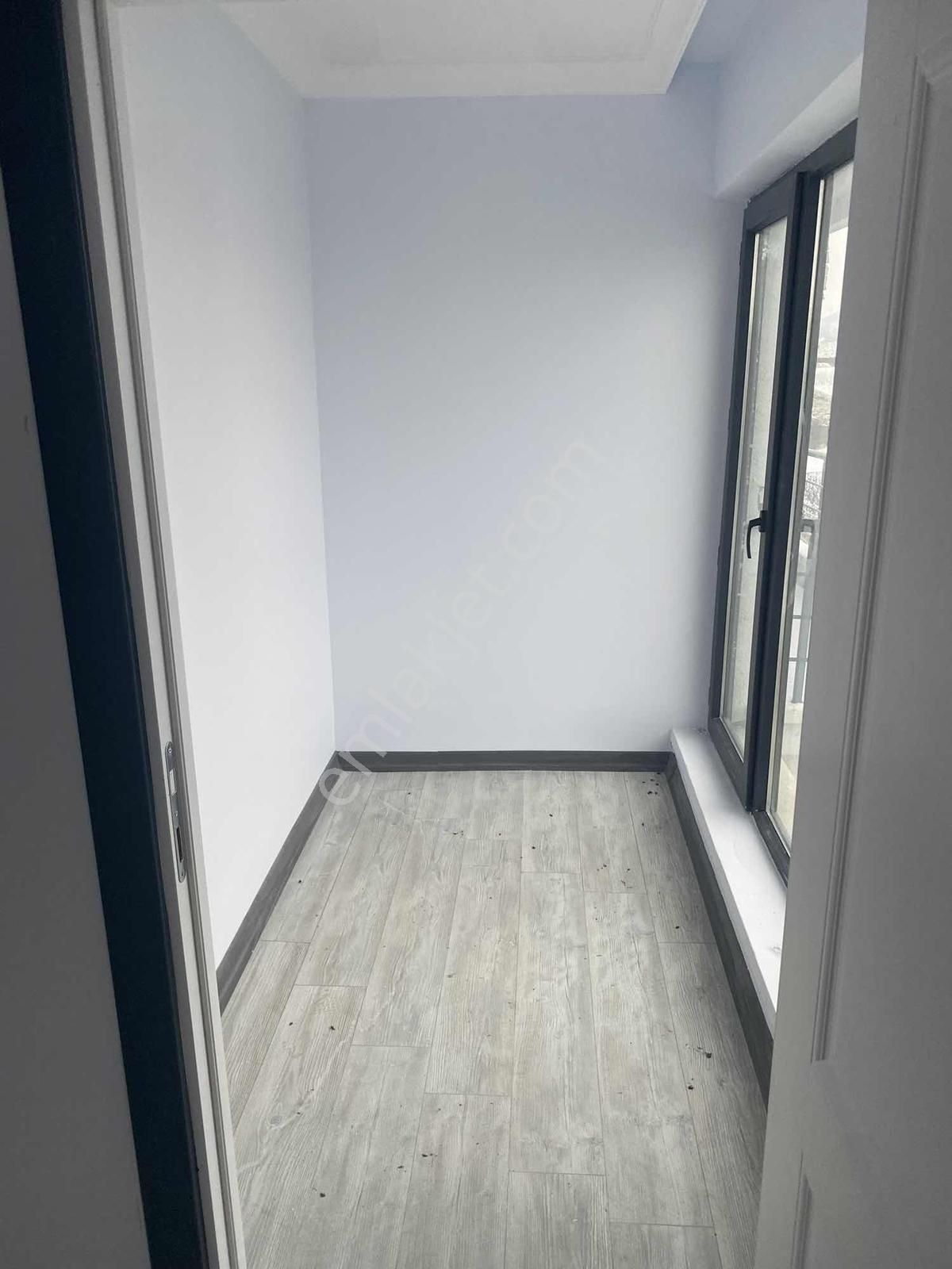 Arslanlar Gruptan 4+1 Teraslı 2 Giyinme Odalı Site Dairesi - Görsel 21