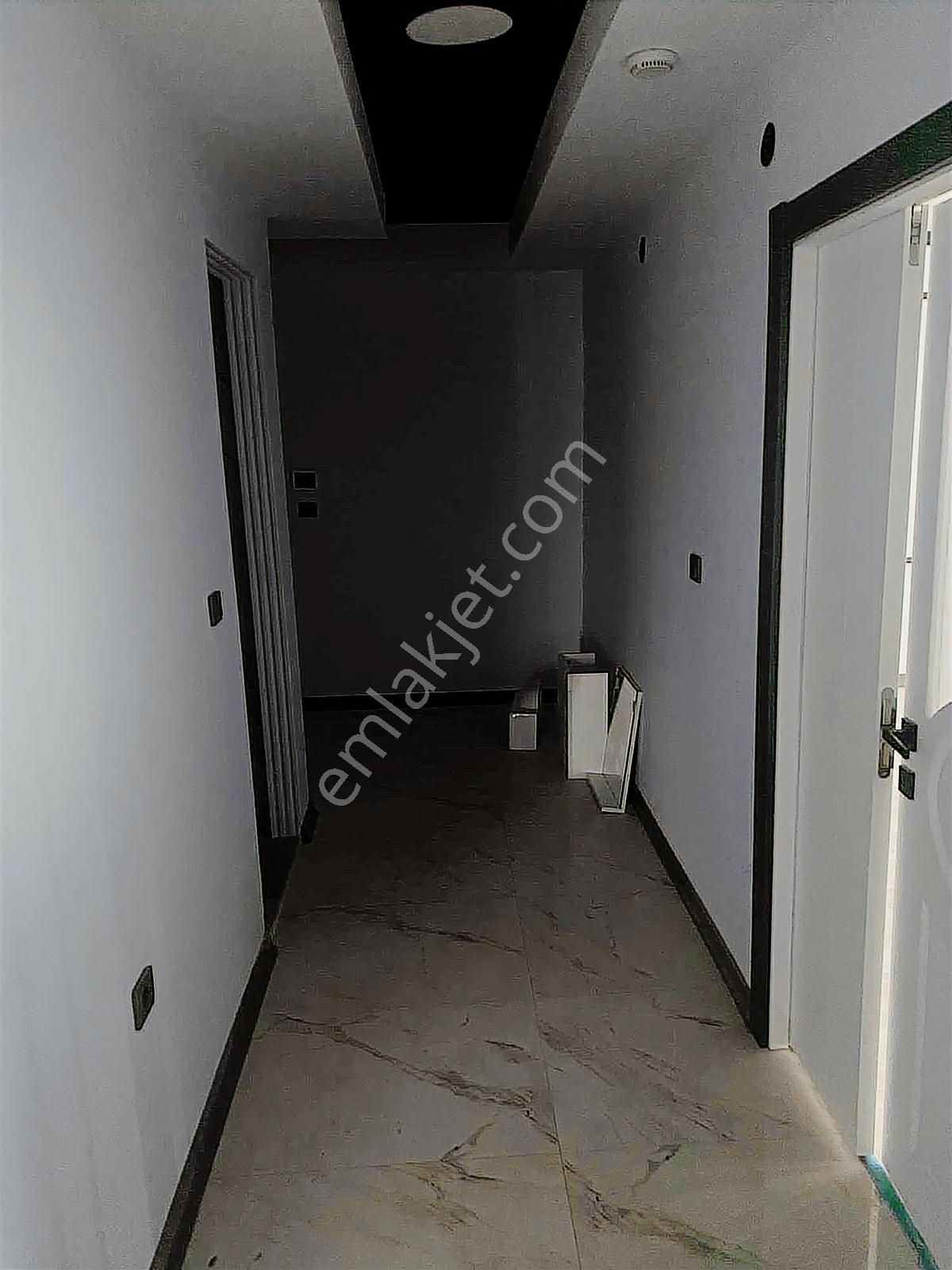 Arslanlar Gruptan 4+1 Teraslı 2 Giyinme Odalı Site Dairesi - Görsel 25