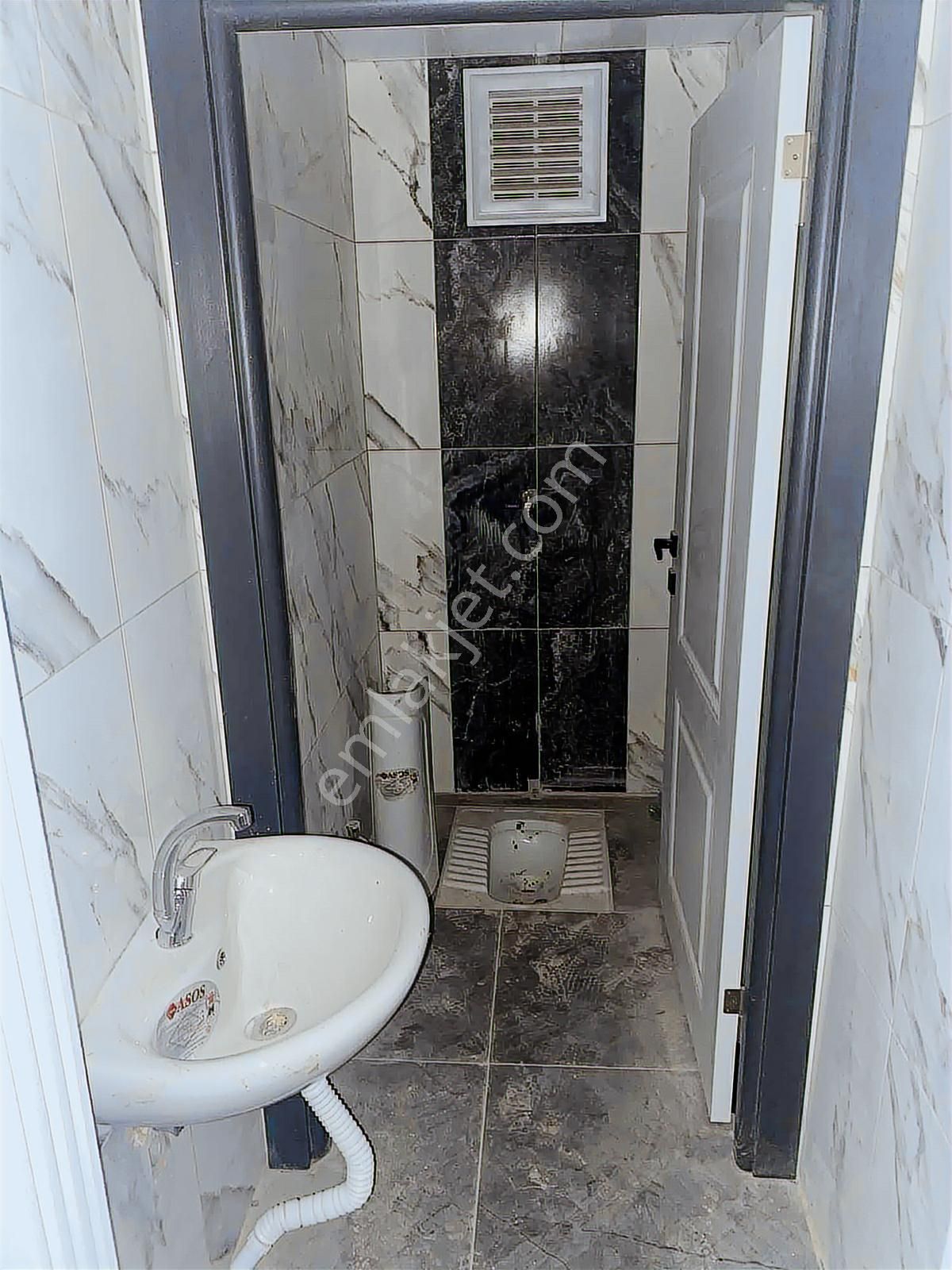 Arslanlar Gruptan 4+1 Teraslı 2 Giyinme Odalı Site Dairesi - Görsel 22