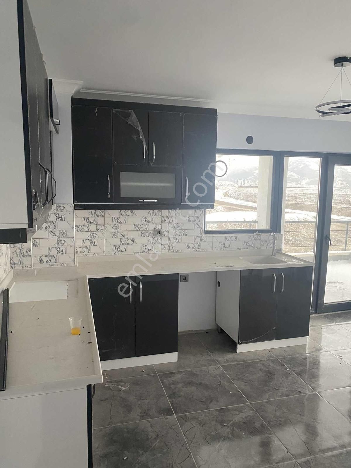 Arslanlar Gruptan 4+1 Teraslı 2 Giyinme Odalı Site Dairesi - Görsel 19