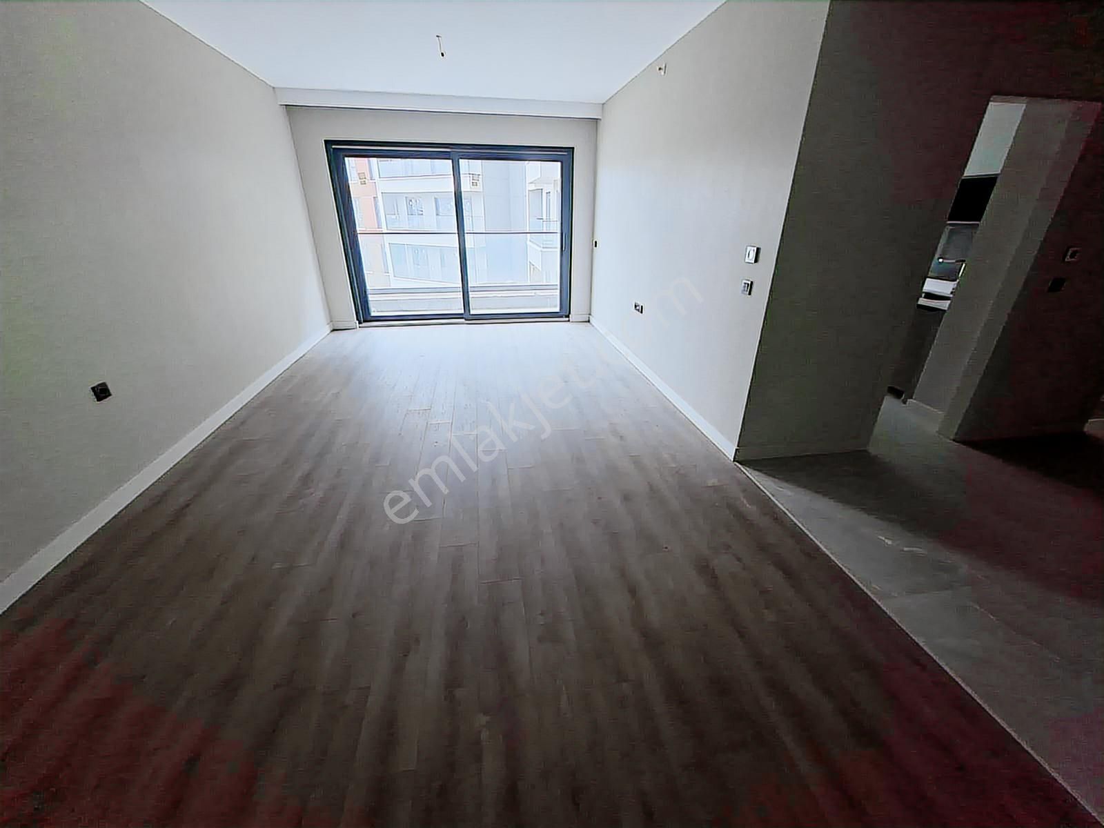 Lüks Site İçerisinde Ferah Ve Aydınlık 2 Oda 1 Salon Daire !! - Görsel 11