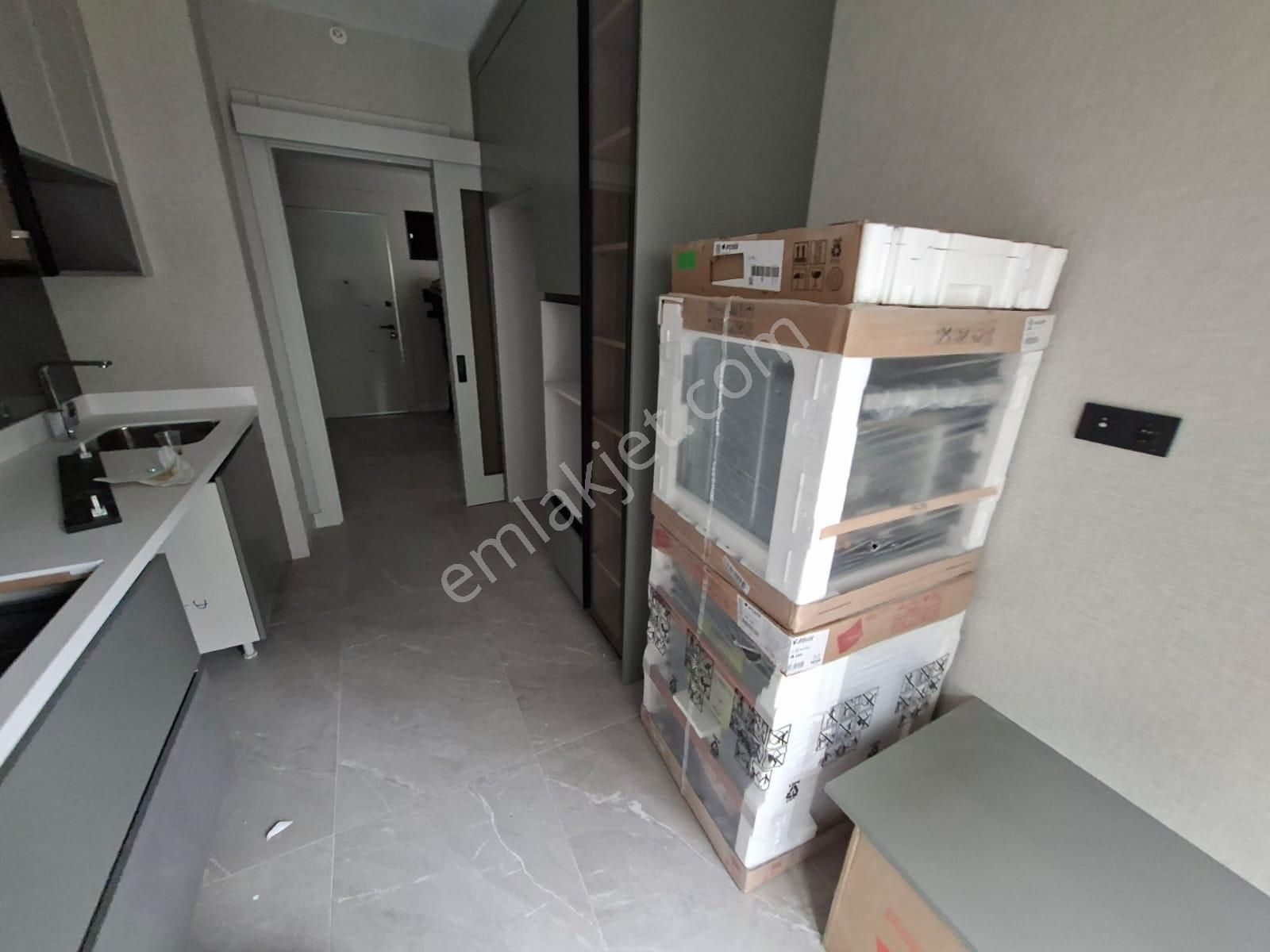 Lüks Site İçerisinde Ferah Ve Aydınlık 2 Oda 1 Salon Daire !! - Görsel 12